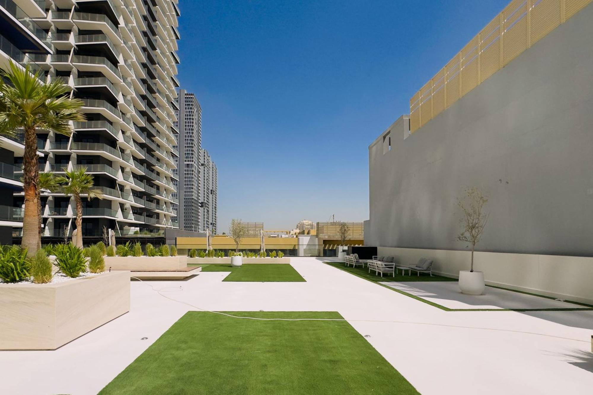 Modern 1br In Jvc With Amazing Amenities