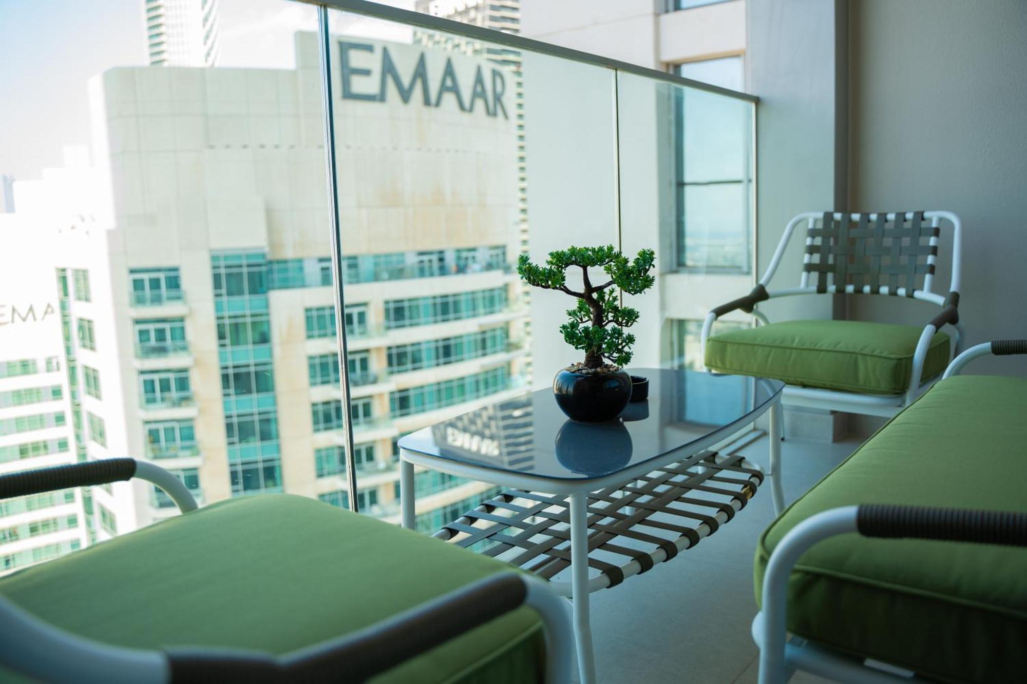 Tower 1 - Modernized Two Bedroom In Downtown Apartment