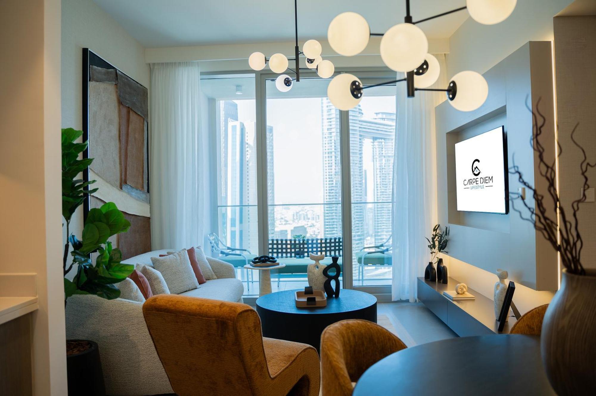 Tower 1 - Modernized Two Bedroom In Downtown * Dubai