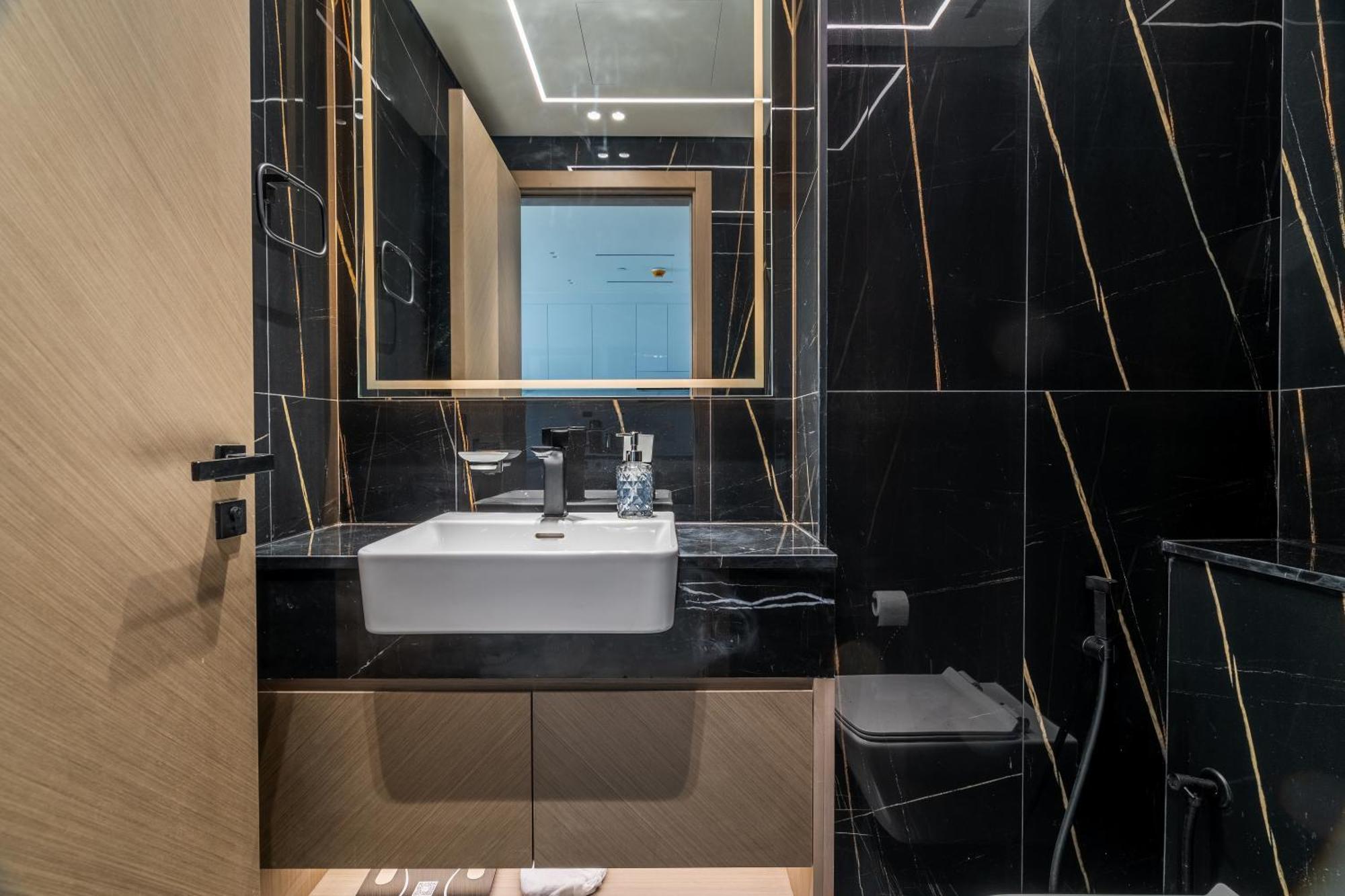 Apartment Modern 1br In Jvc With Amazing Amenities *