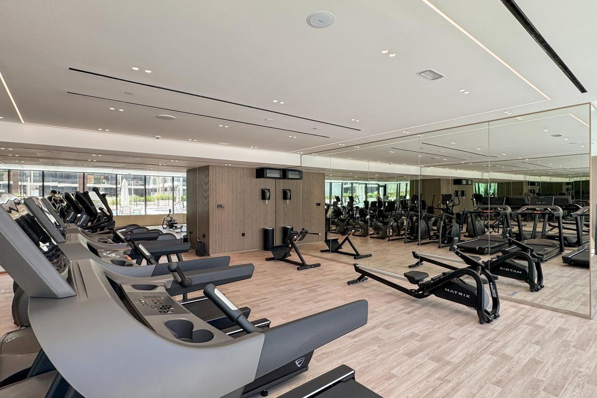Modern 1br In Jvc With Amazing Amenities *