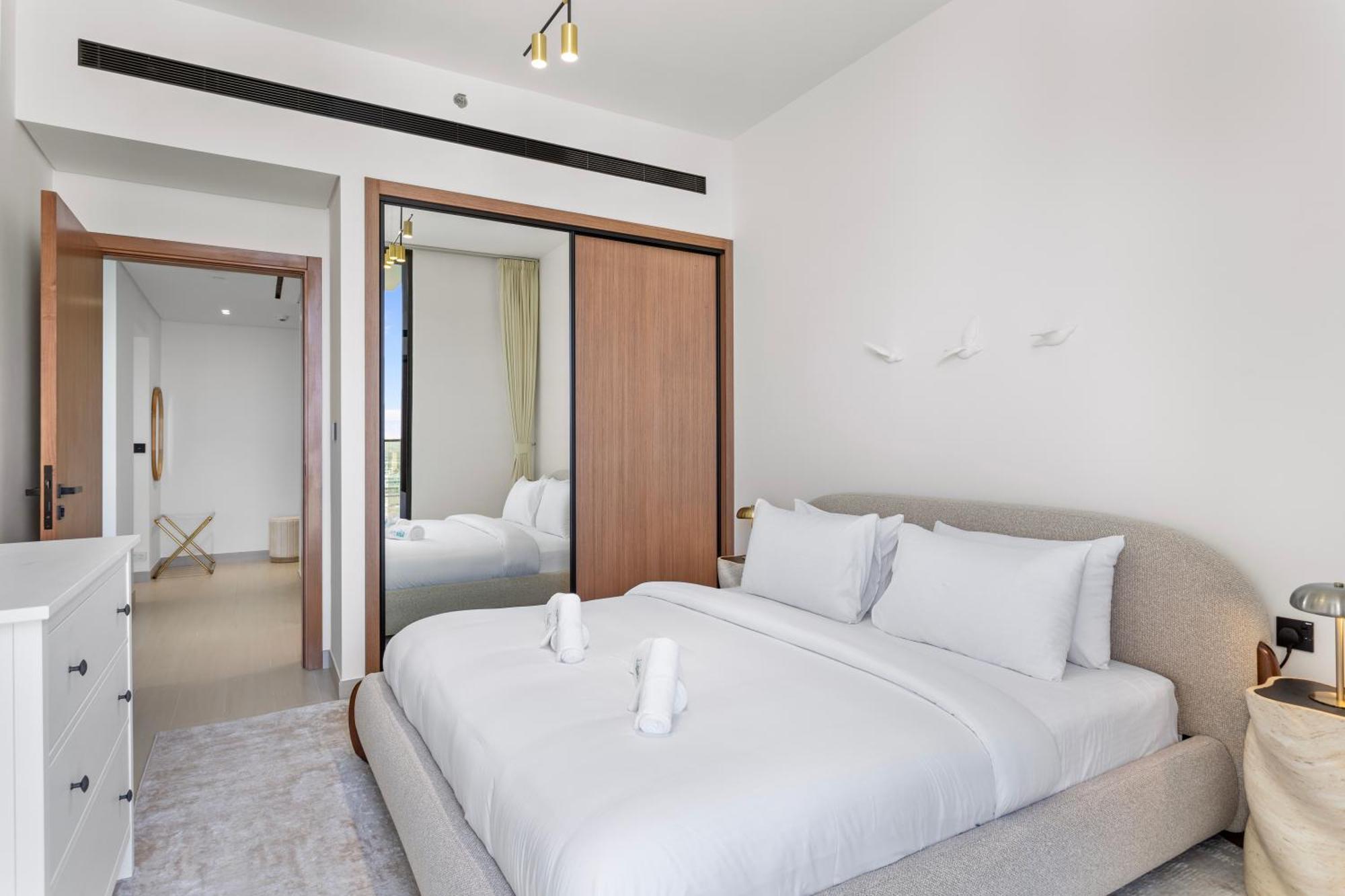 Stylish 1 Bedroom In Binghatti Lavender Jvc Dubai