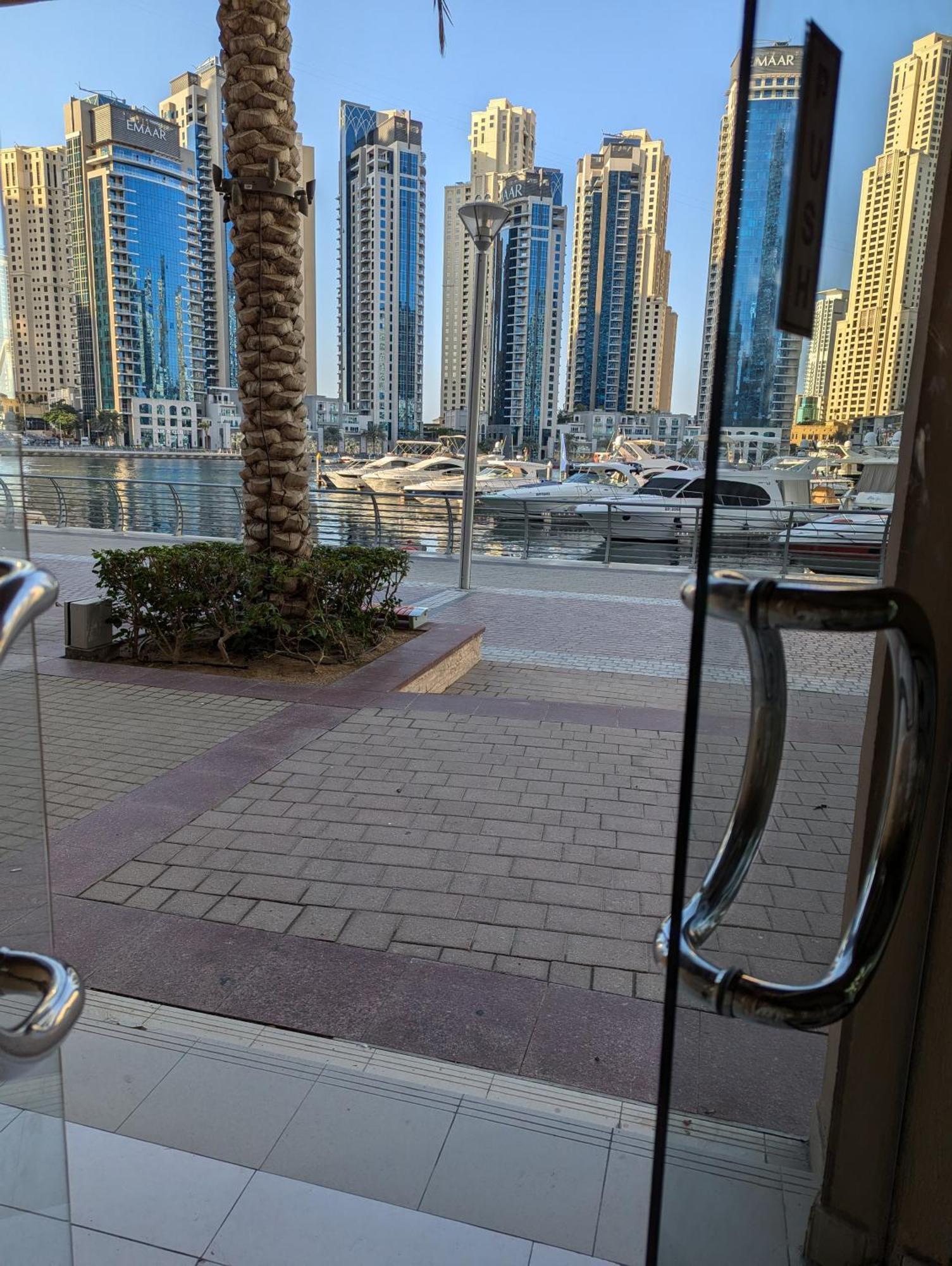 Stunning 2br With Full Marina View *