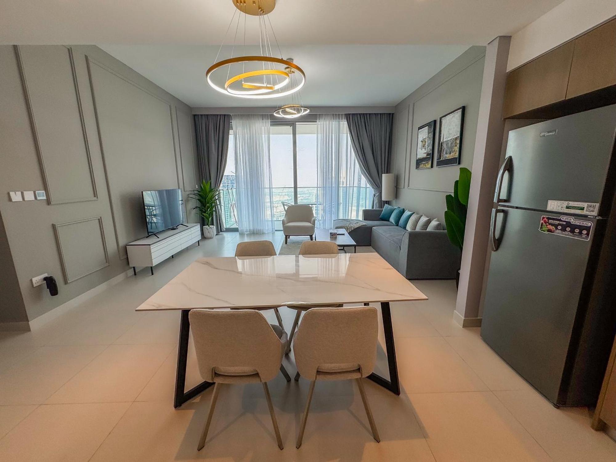 Like - 4104 Contemporary 2bhk With Amazing Views *
