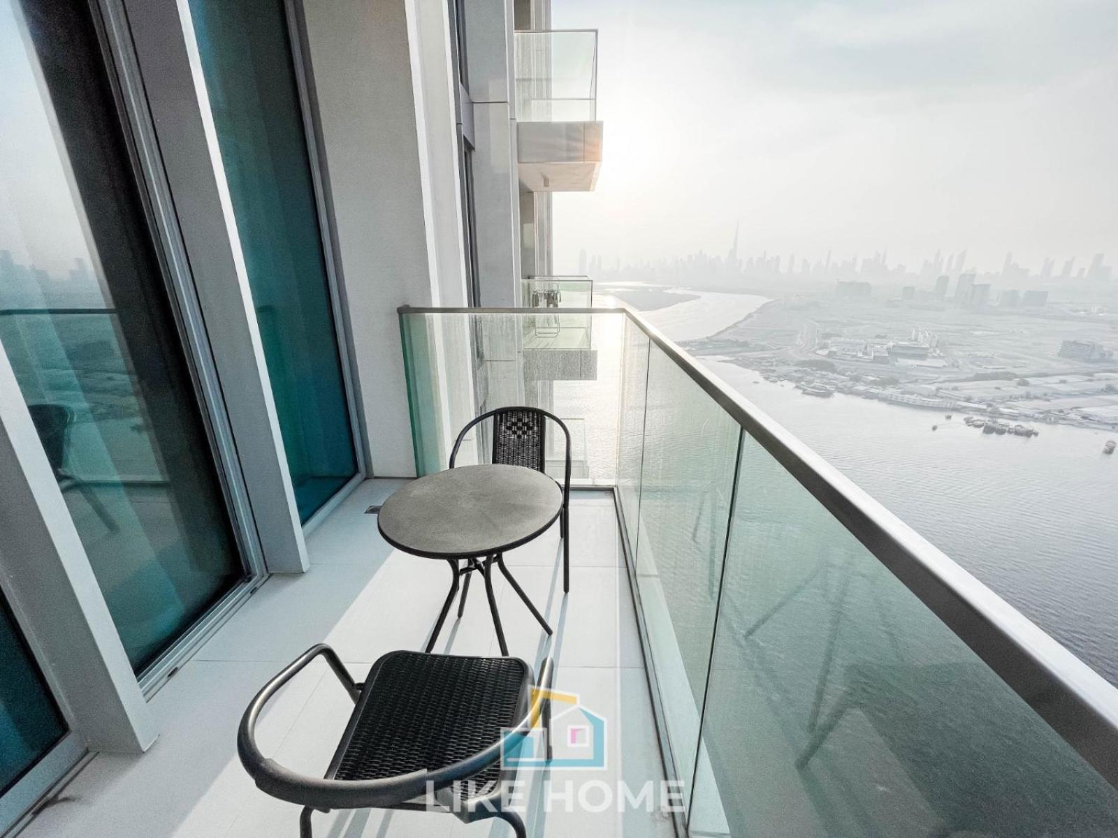 Like - 4303 Elegant 1-bedroom With Creek Harbour Views Apartment *