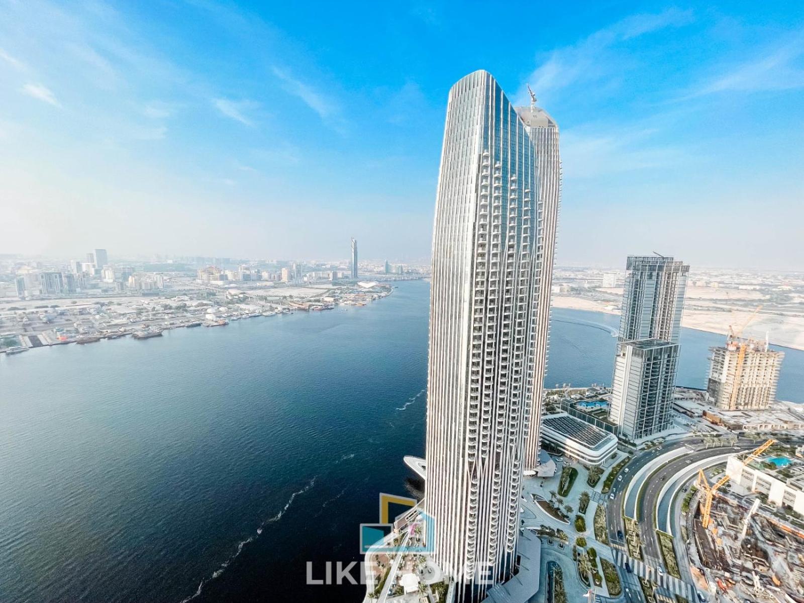 Like - 4303 Elegant 1-bedroom With Creek Harbour Views Apartment
