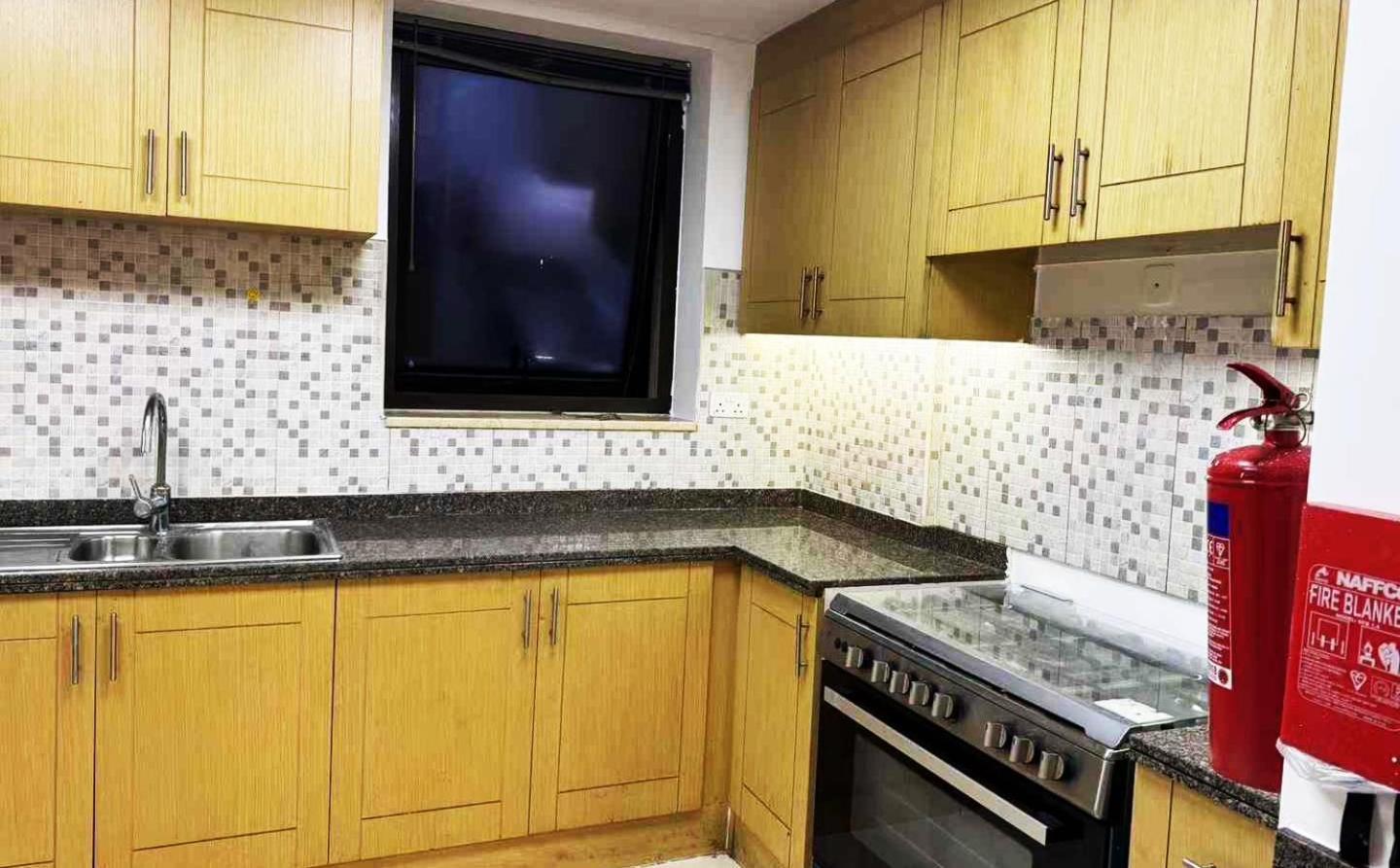 Souk Warsan, 3 Bedrooms