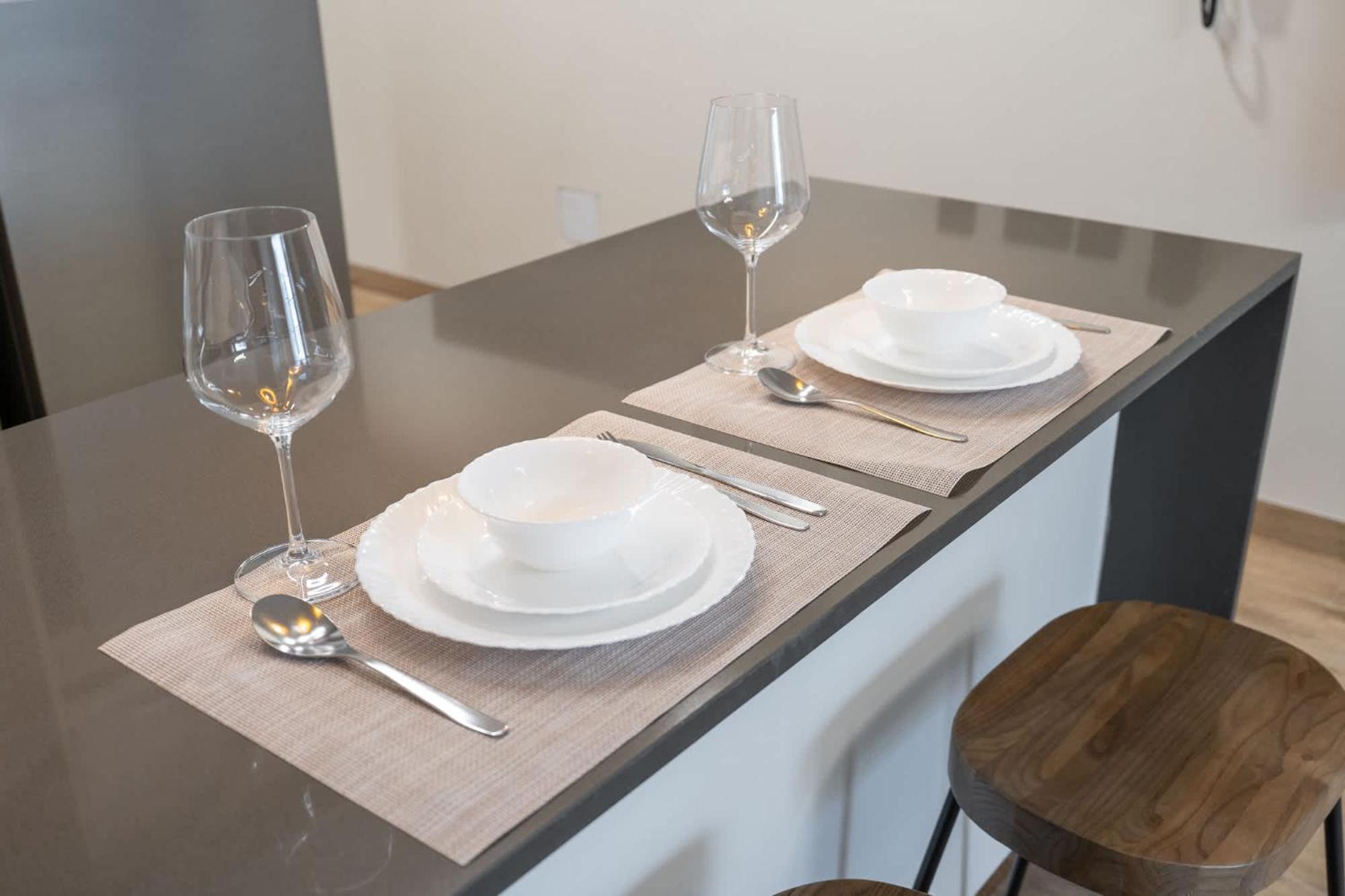 Bright & Airy Perfect For 2 In Jvc Apartment Dubai