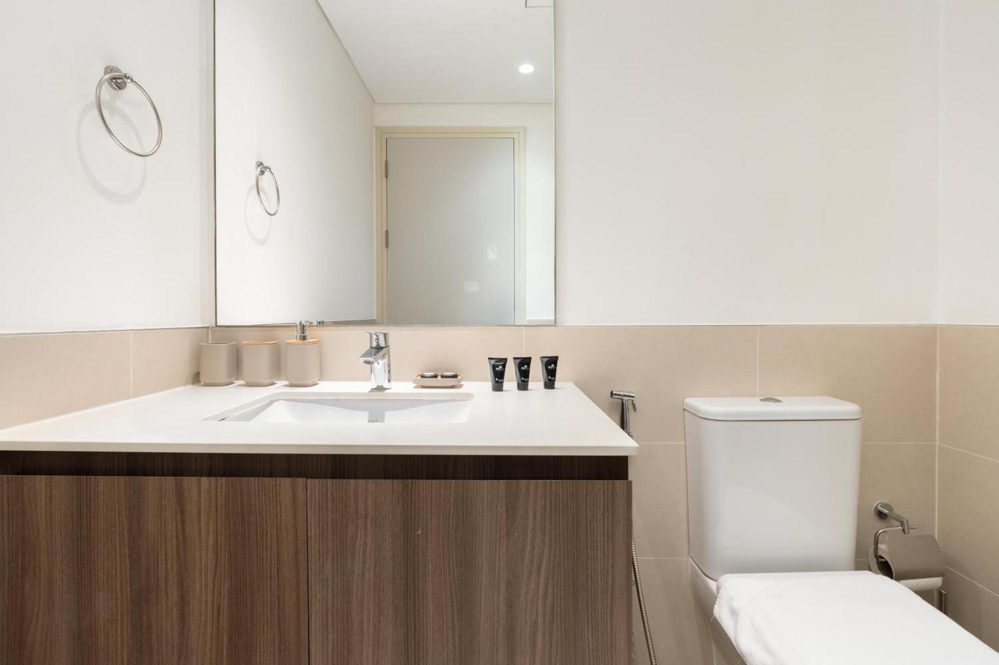 Apartment Chic 1br In Park Heights, Hills - Ahlan Hh *