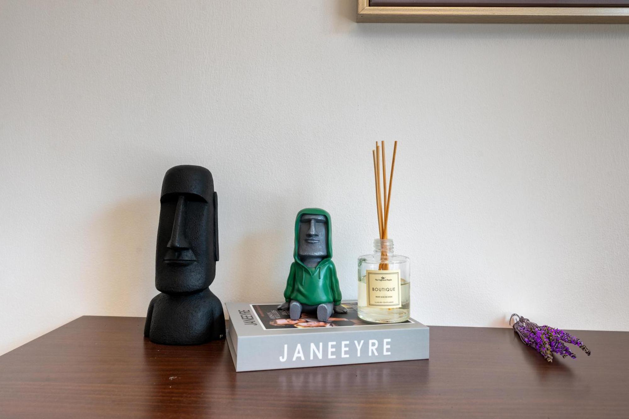 Apartment Chic 1br In Park Heights, Hills - Ahlan Hh