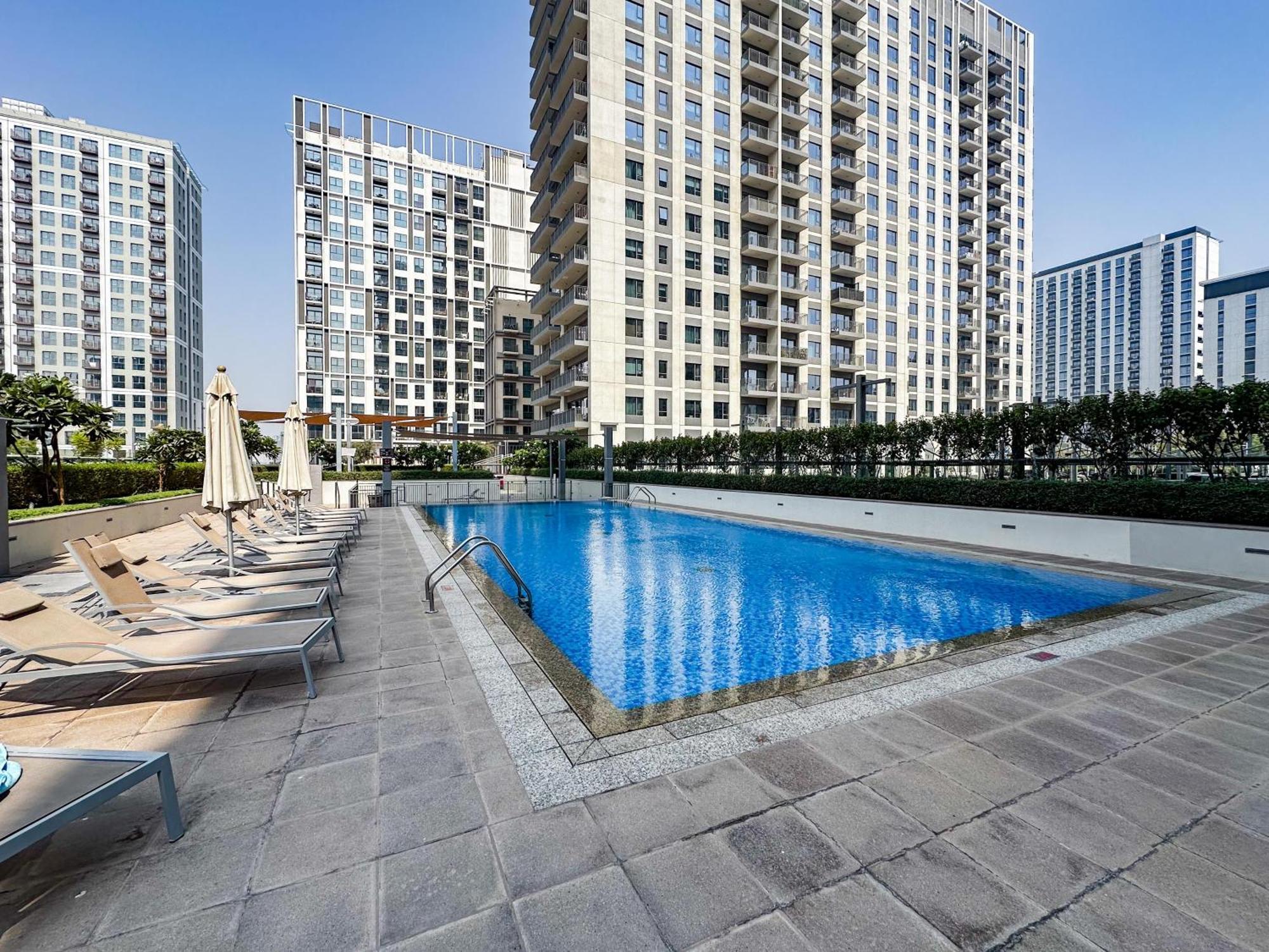 Chic 1br In Park Heights, Hills - Ahlan Hh