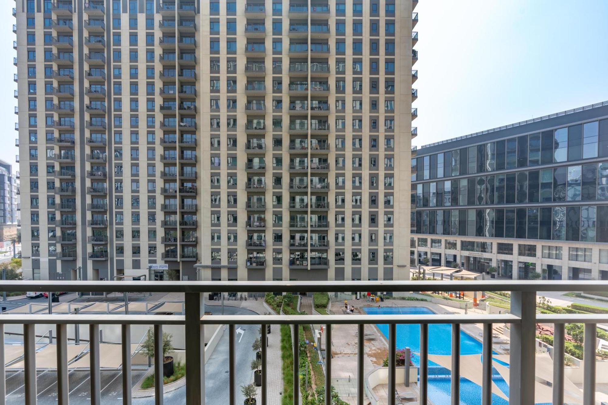 Chic 1br In Park Heights, Hills - Ahlan Hh *