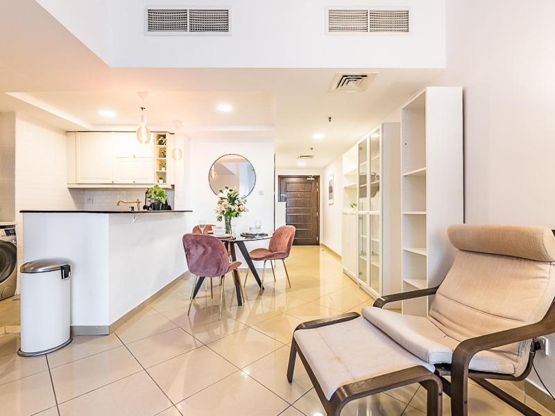 Luxury Modern 1br-concorde Tower 1-jlt Dubai