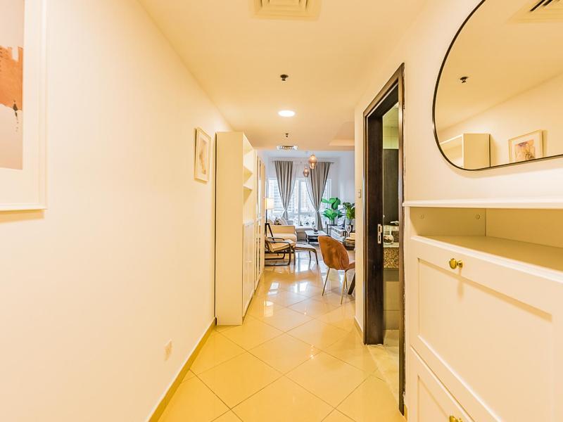 Luxury Modern 1br-concorde Tower 1-jlt Apartment Dubai