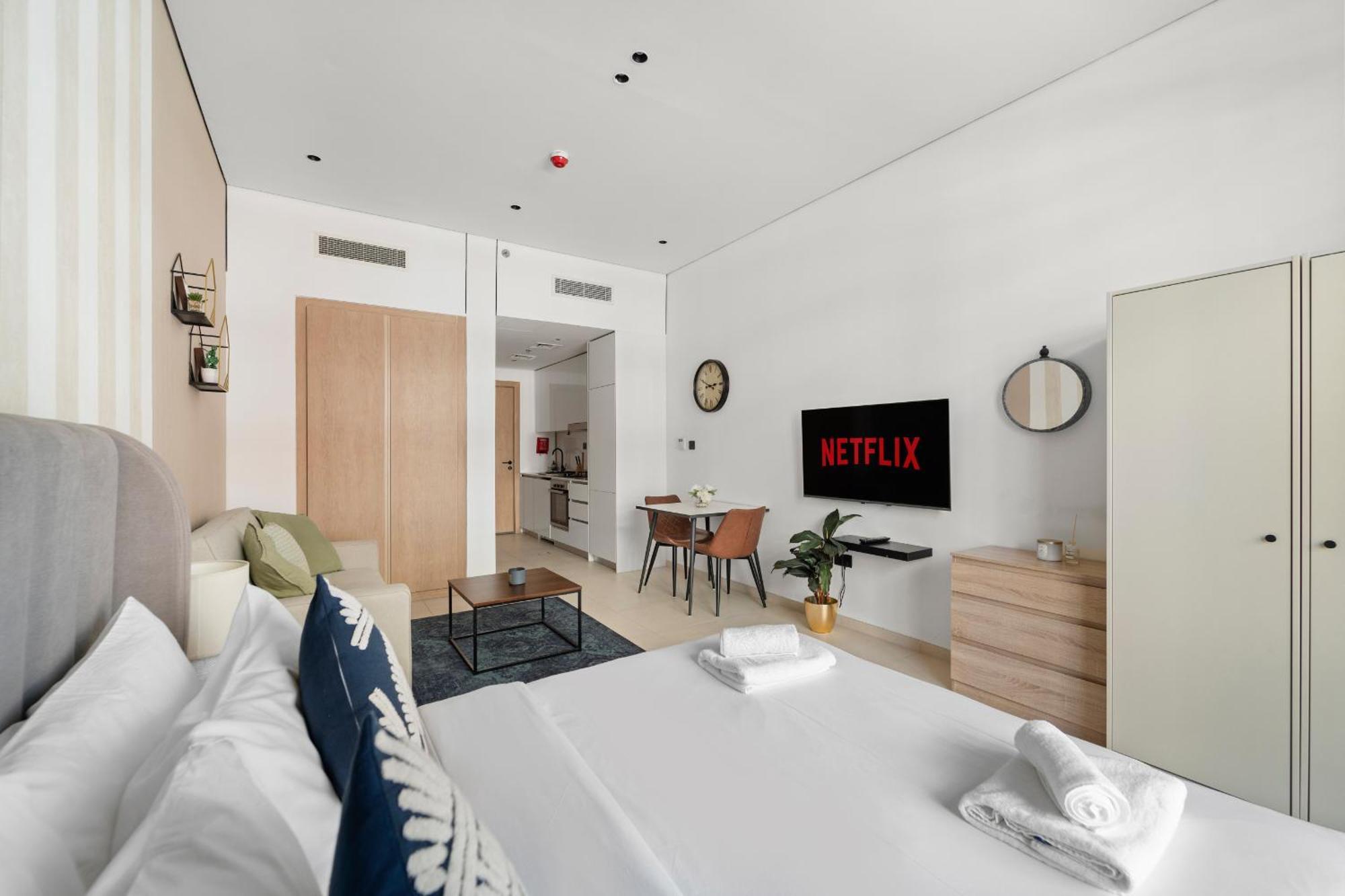 Vayk - Cozy And Contemporary In The Heart Of Jvc * Dubai