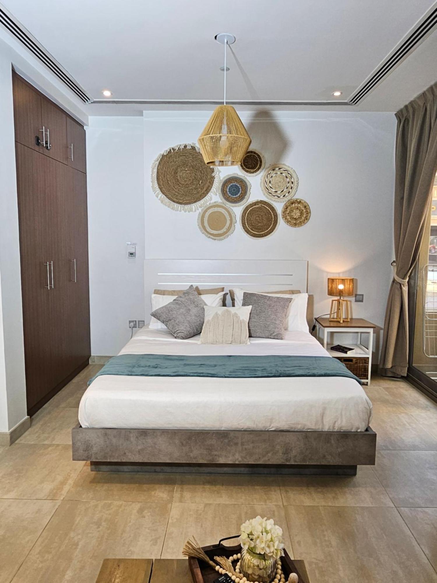 Modern Jbr With & Pool Access - Marina