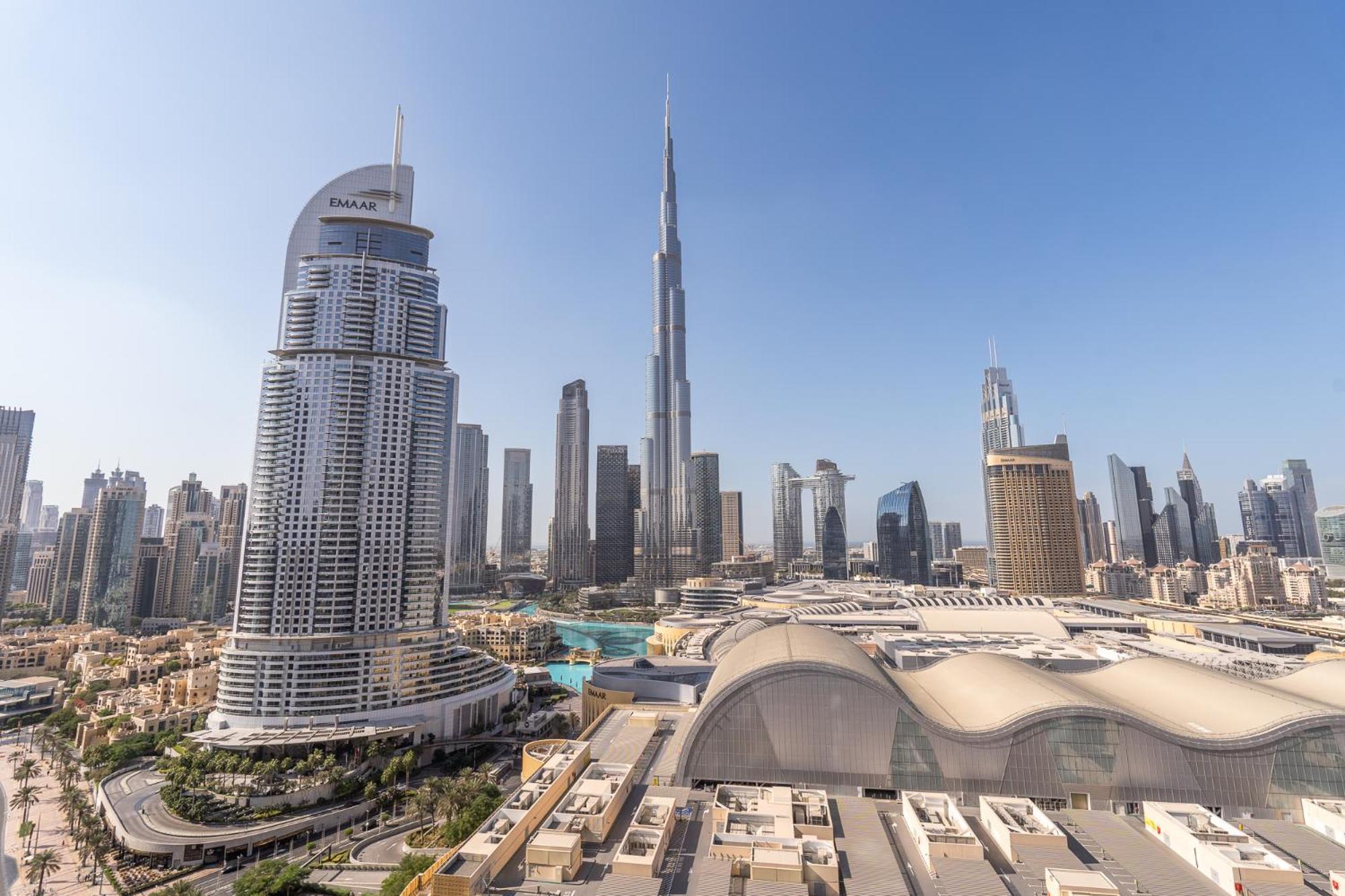 Downtown Elegance - 1br With Unmatched Burj Khalifa Views Apartment Dubai