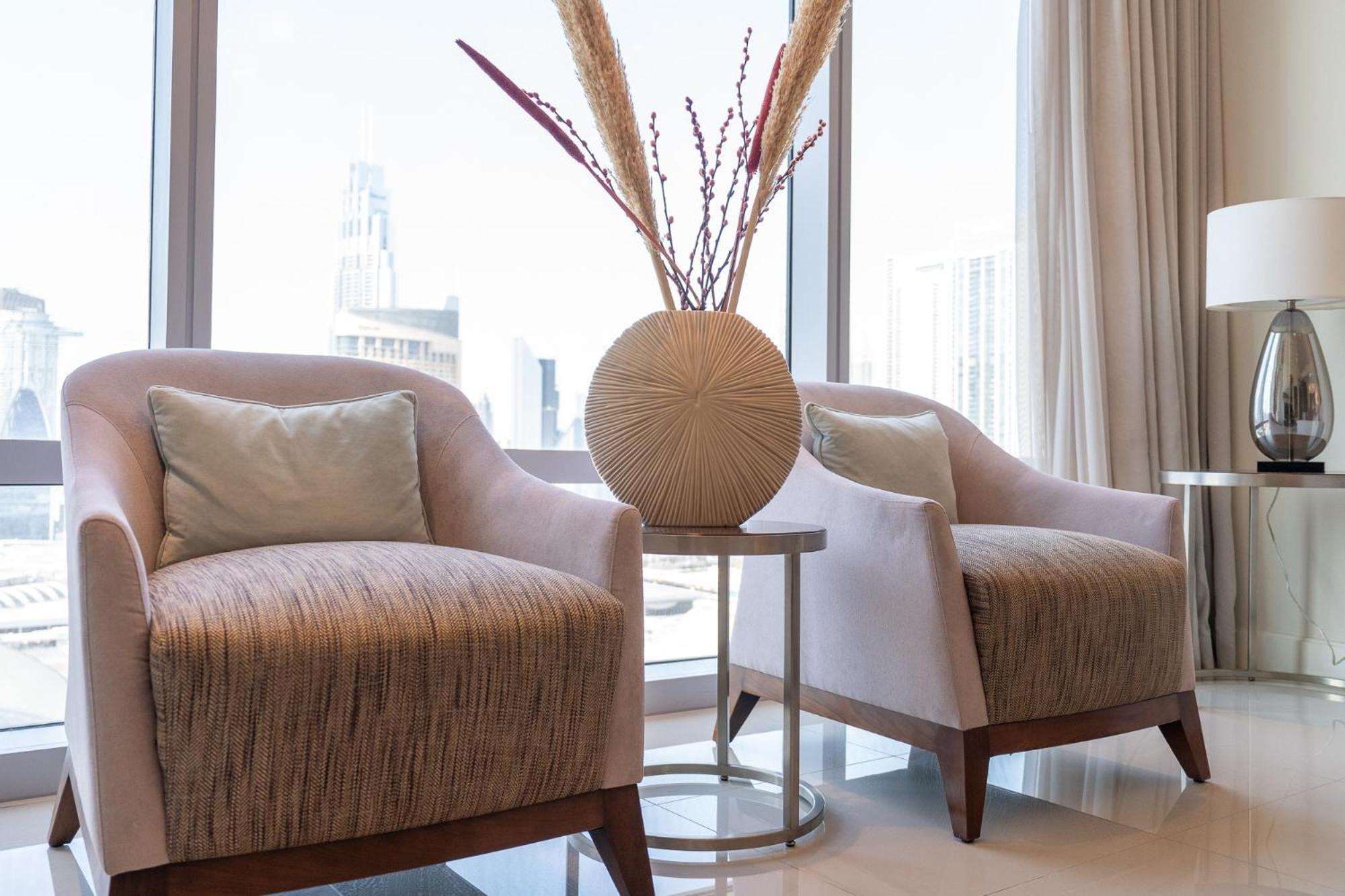 Apartment Downtown Elegance - 1br With Unmatched Burj Khalifa Views *