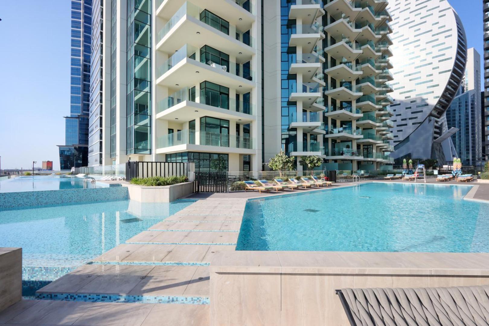 Livbnb- High-end 2br With Canal View Apartment *