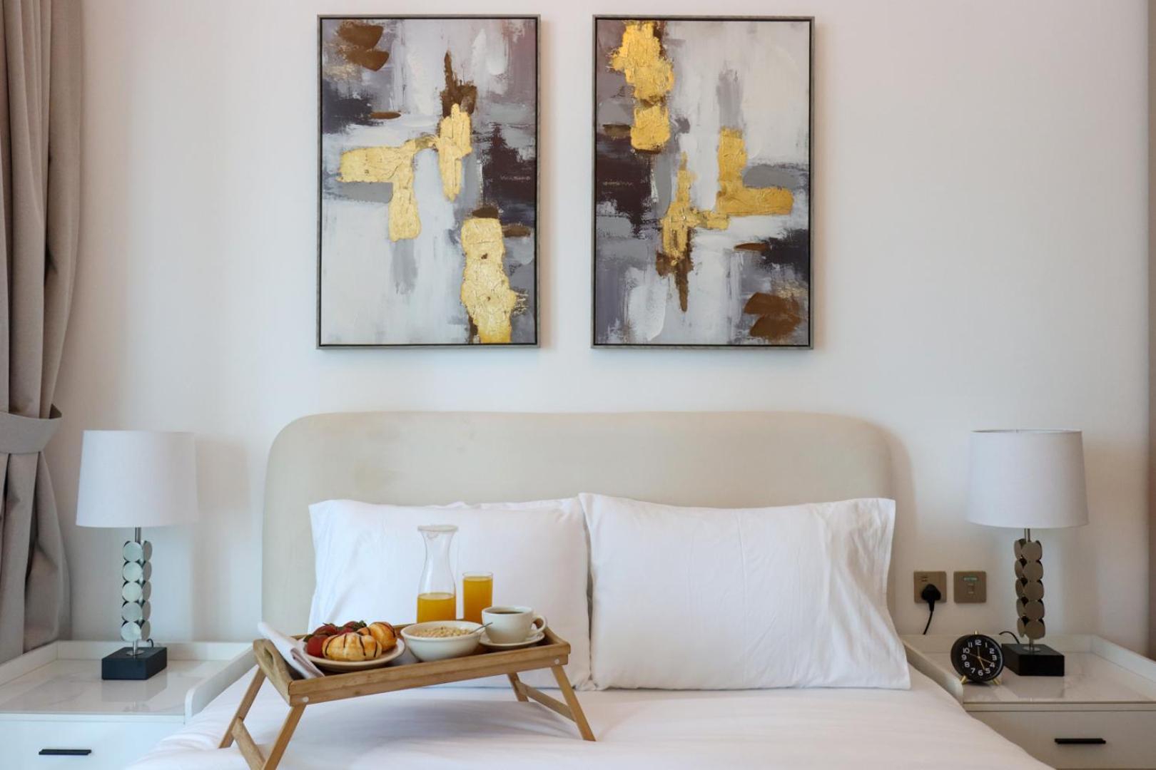 Livbnb- High-end 2br With Canal View * Dubai
