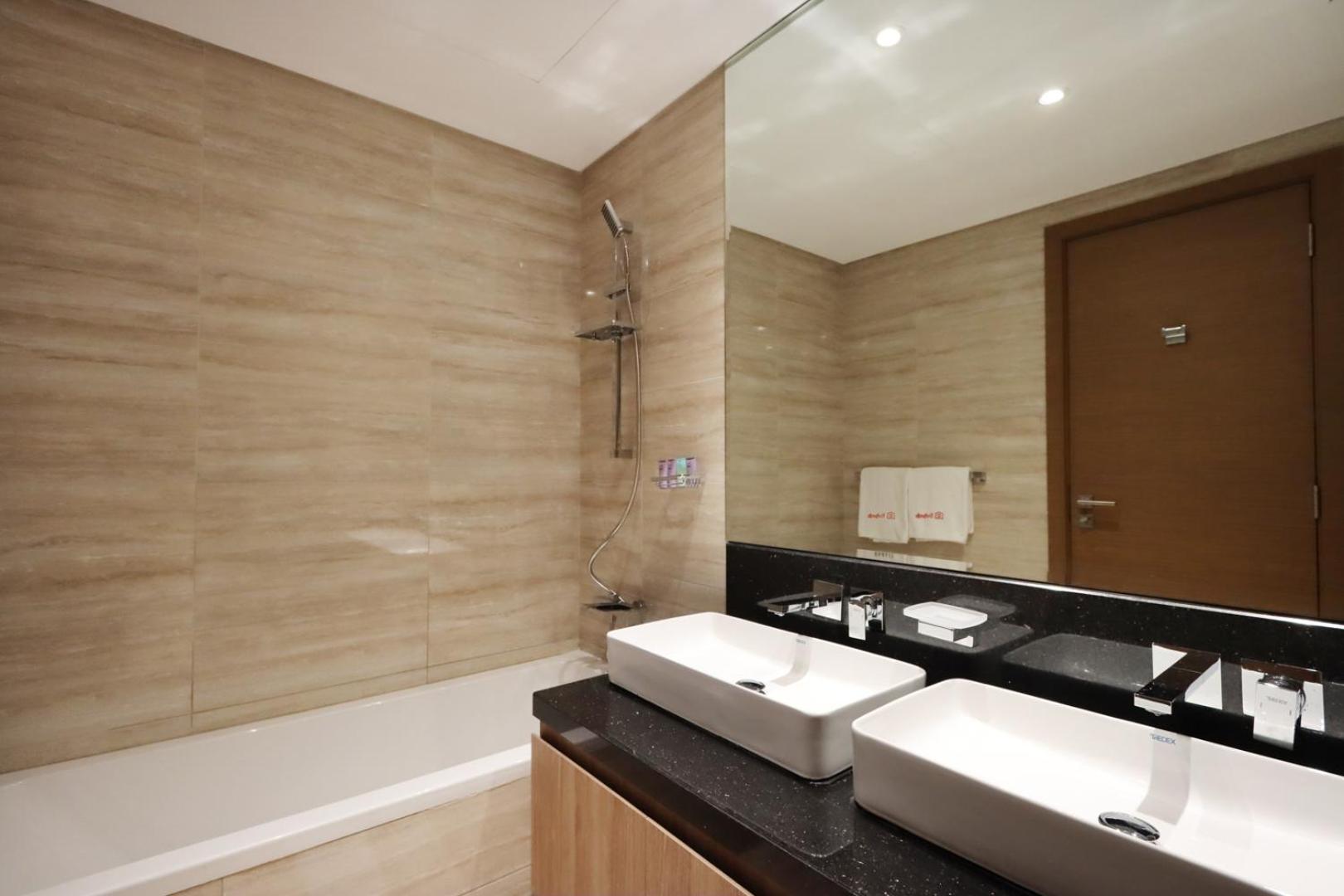 Livbnb- High-end 2br With Canal View