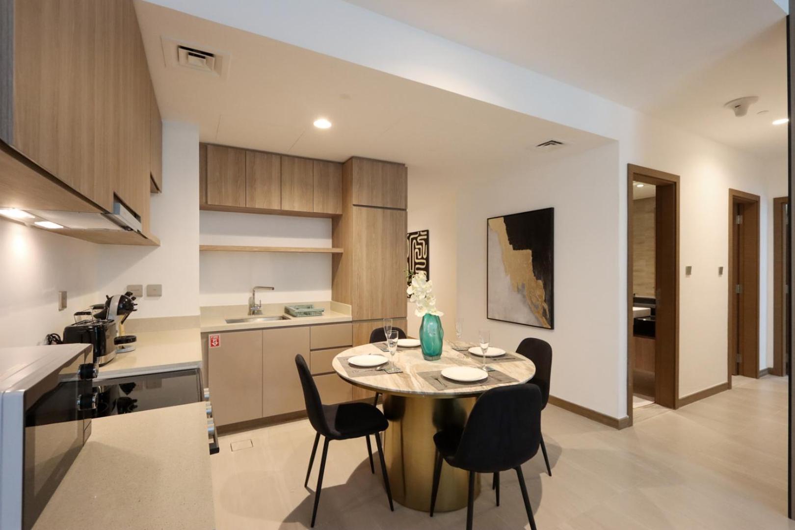 Livbnb- High-end 2br With Canal View Apartment *