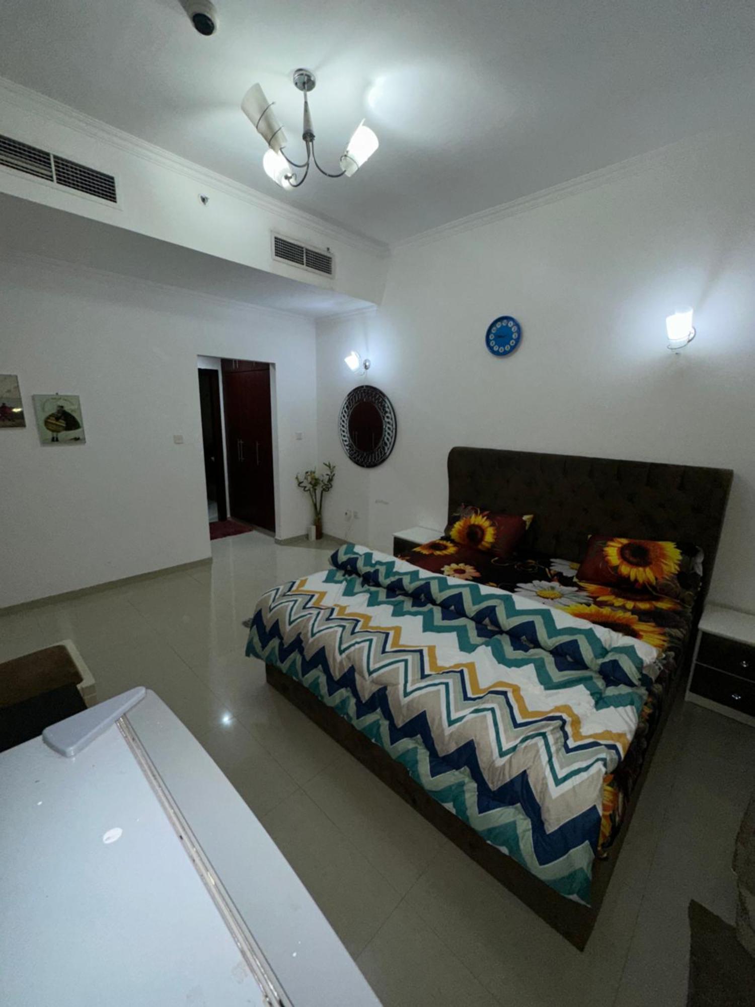 Homestay Bedroom With Attach Bath And Balcony In Marina