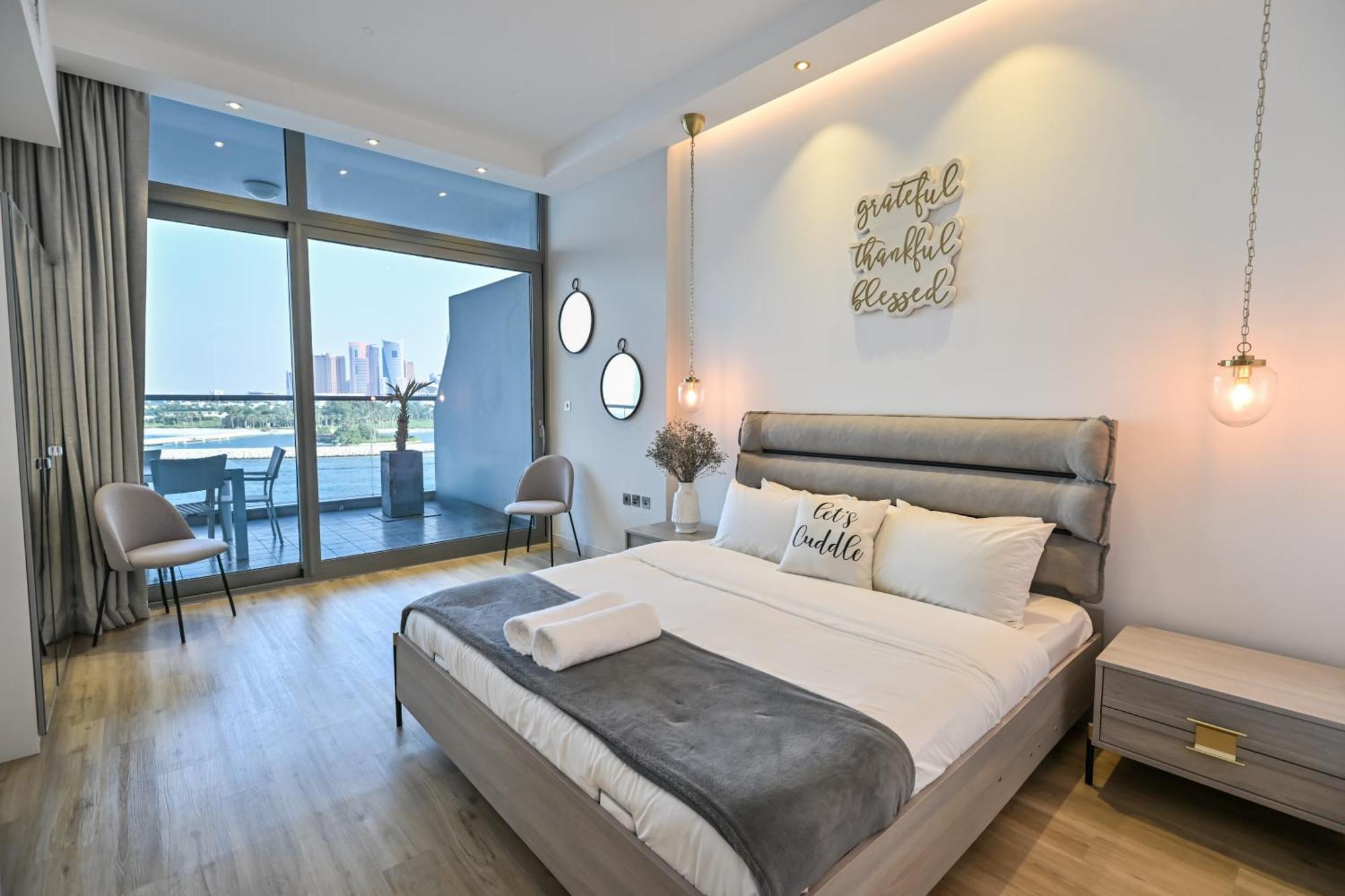 Azure Residences A Beachfront Getaway On Palm Jumeirah Apartment Dubai