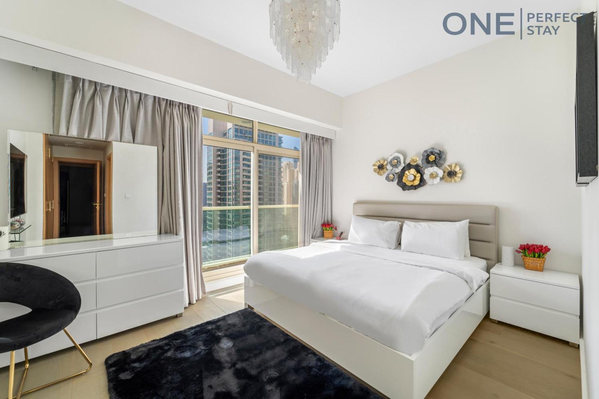 Amazing 3br With Maid In Marina With Pool & Gym Apartment *