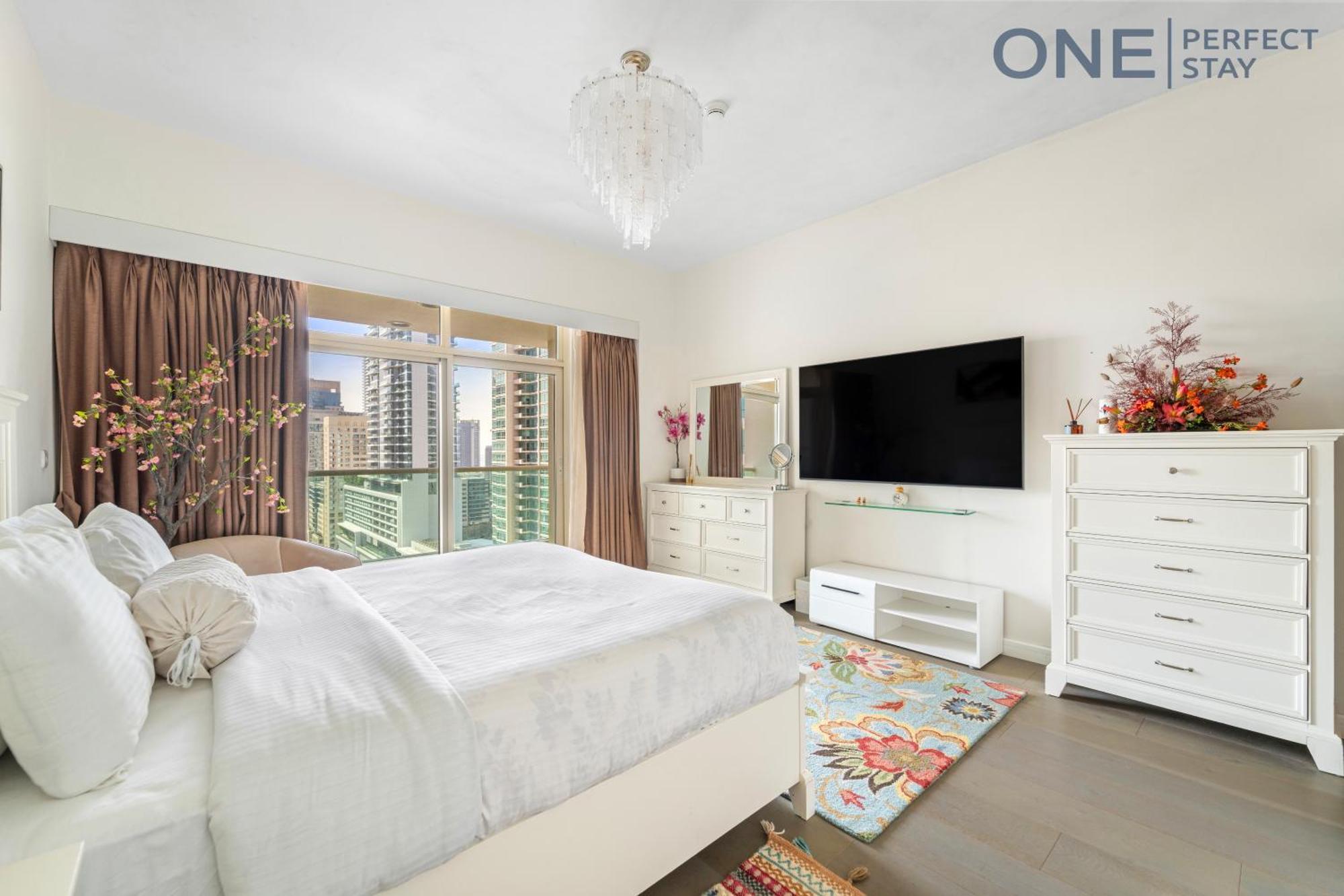 Apartment Amazing 3br With Maid In Marina With Pool & Gym *