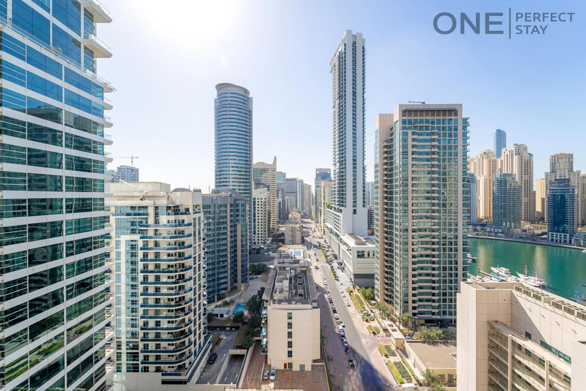 Amazing 3br With Maid In Marina With Pool & Gym * Dubai