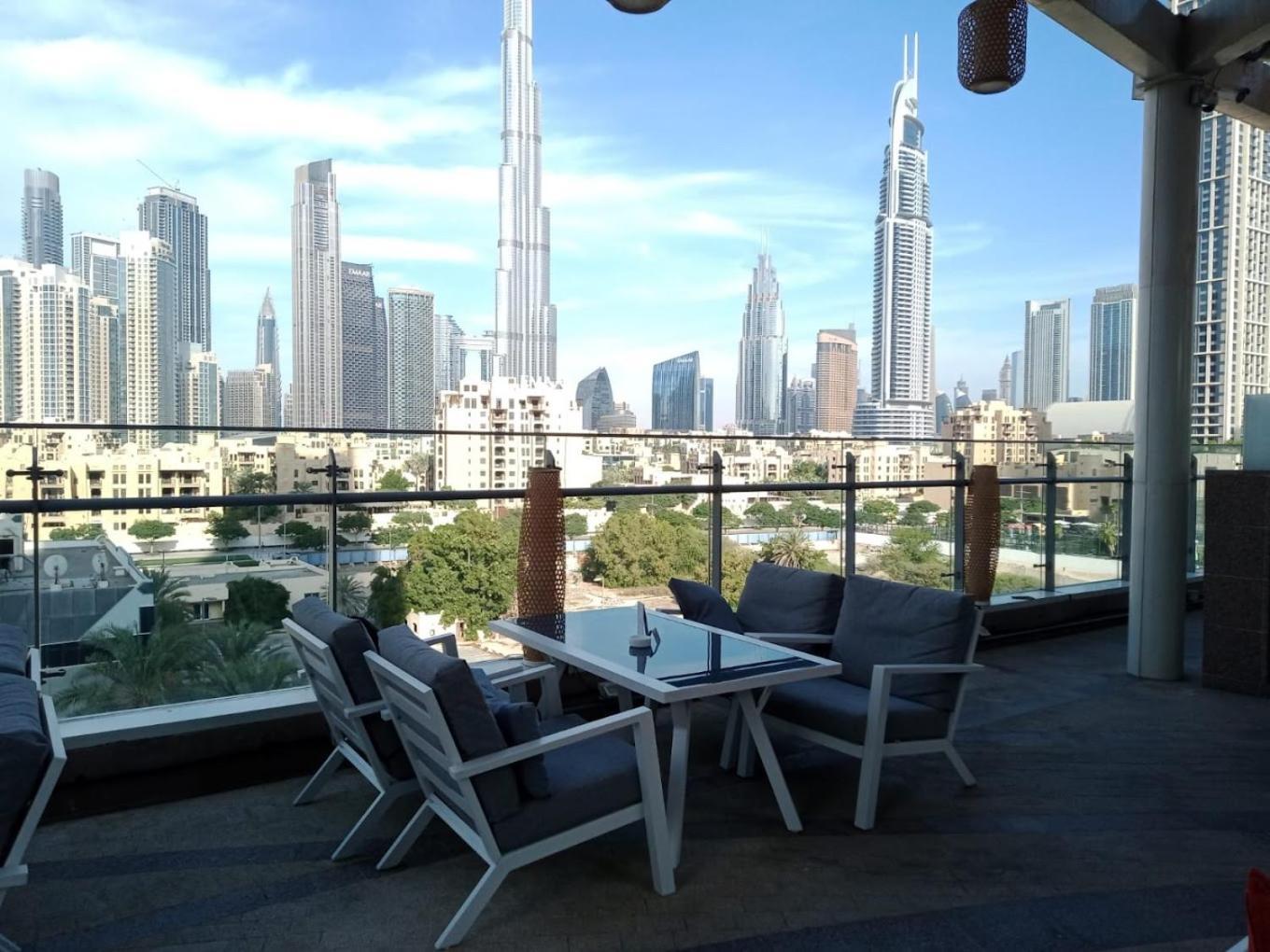 Burj Khalifa View 2 Bedroom In Downtown