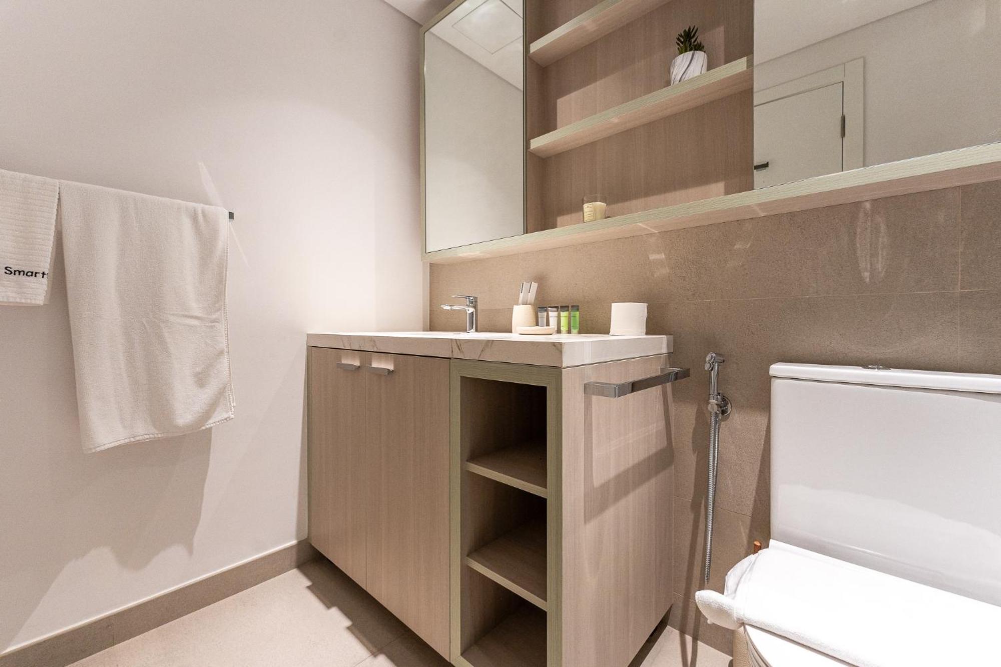Havn - 1 Bedroom In Harrington House, Jvc Apartment