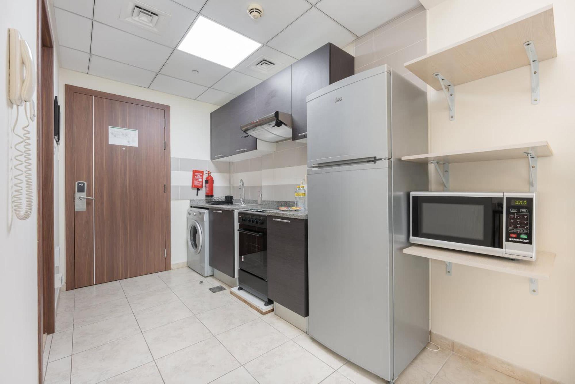 Spacious At Imperial In Jvt That Sleeps 4 Apartment *