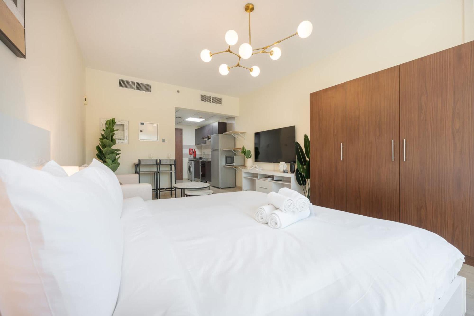 Spacious At Imperial In Jvt That Sleeps 4 * Dubai