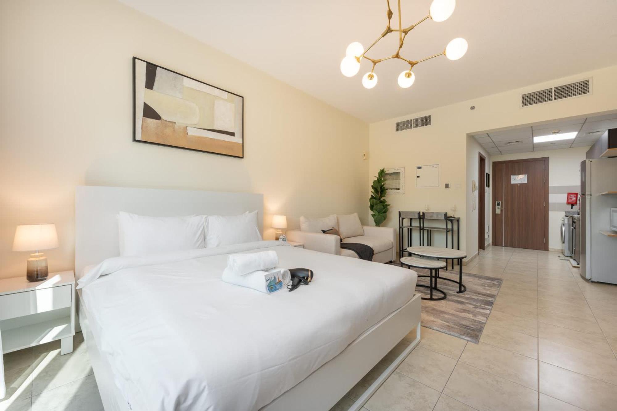 Apartment Spacious At Imperial In Jvt That Sleeps 4 Dubai