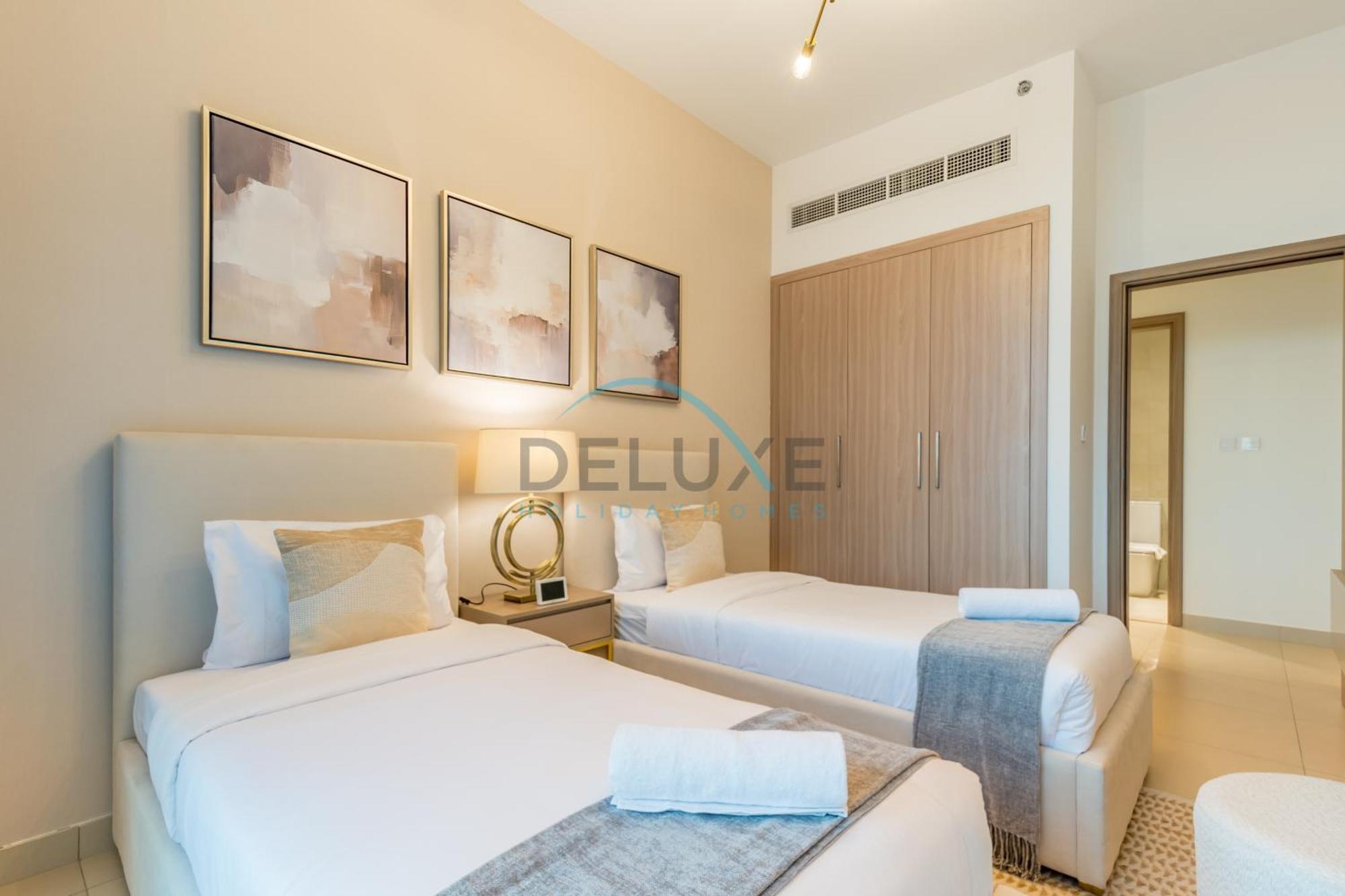 Contemporary 2br In Azizi Park Avenue, Nad Al Sheba By Deluxe Homes