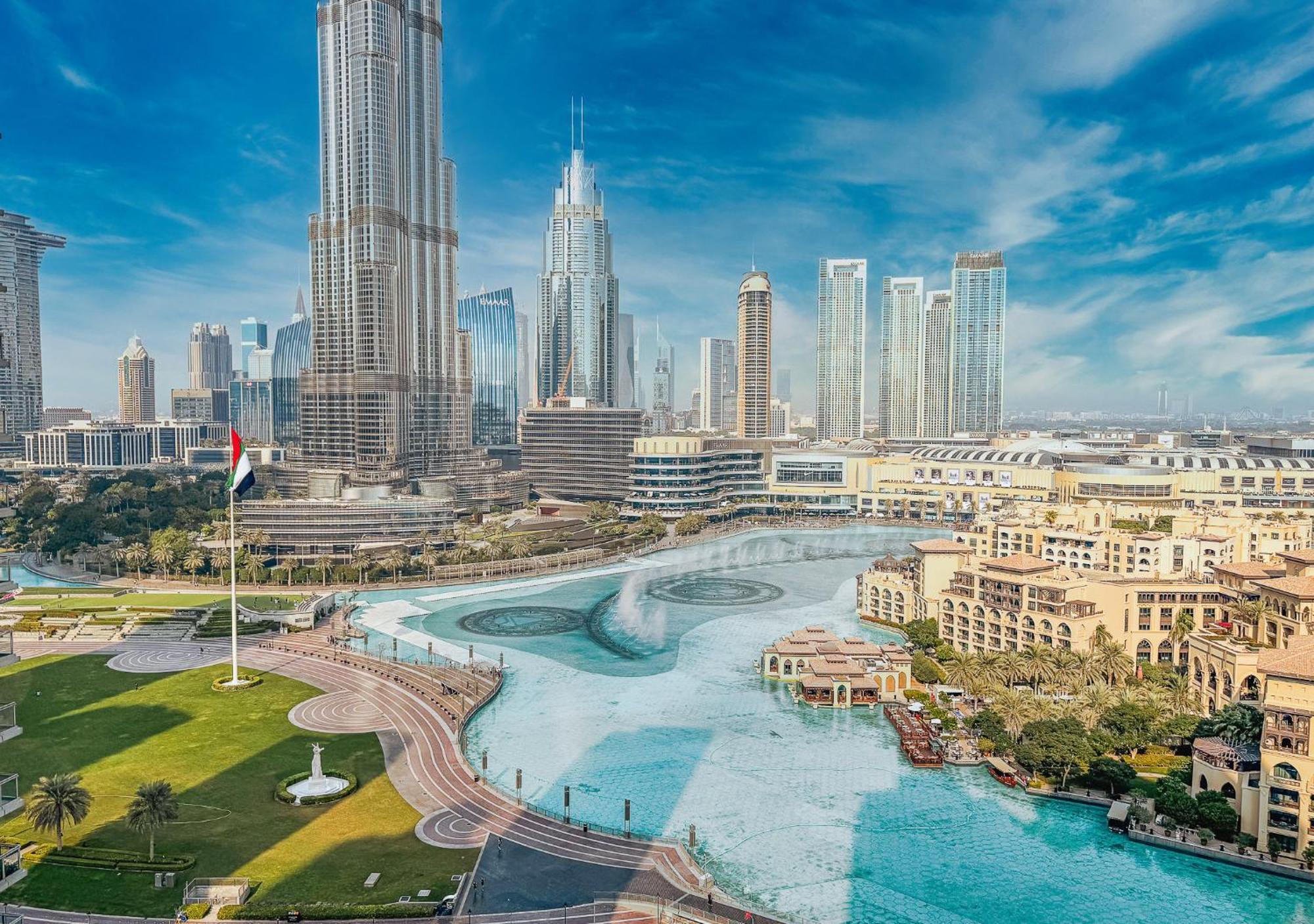 Dreamshoma-3br Super Luxurious The 5 Downtown Apartment Dubai