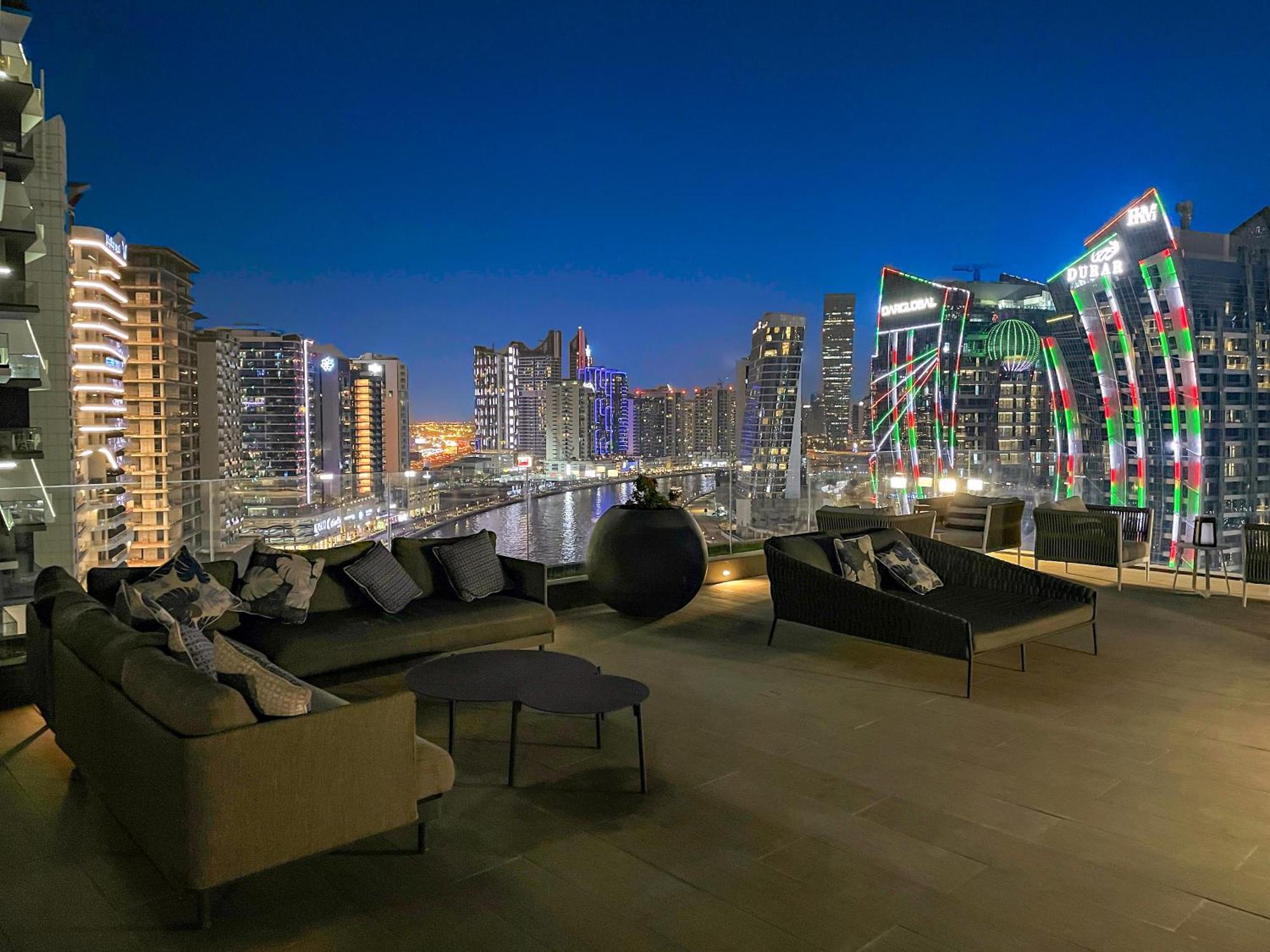 Apartment Cozy 1br In Business Bay With Canal Views