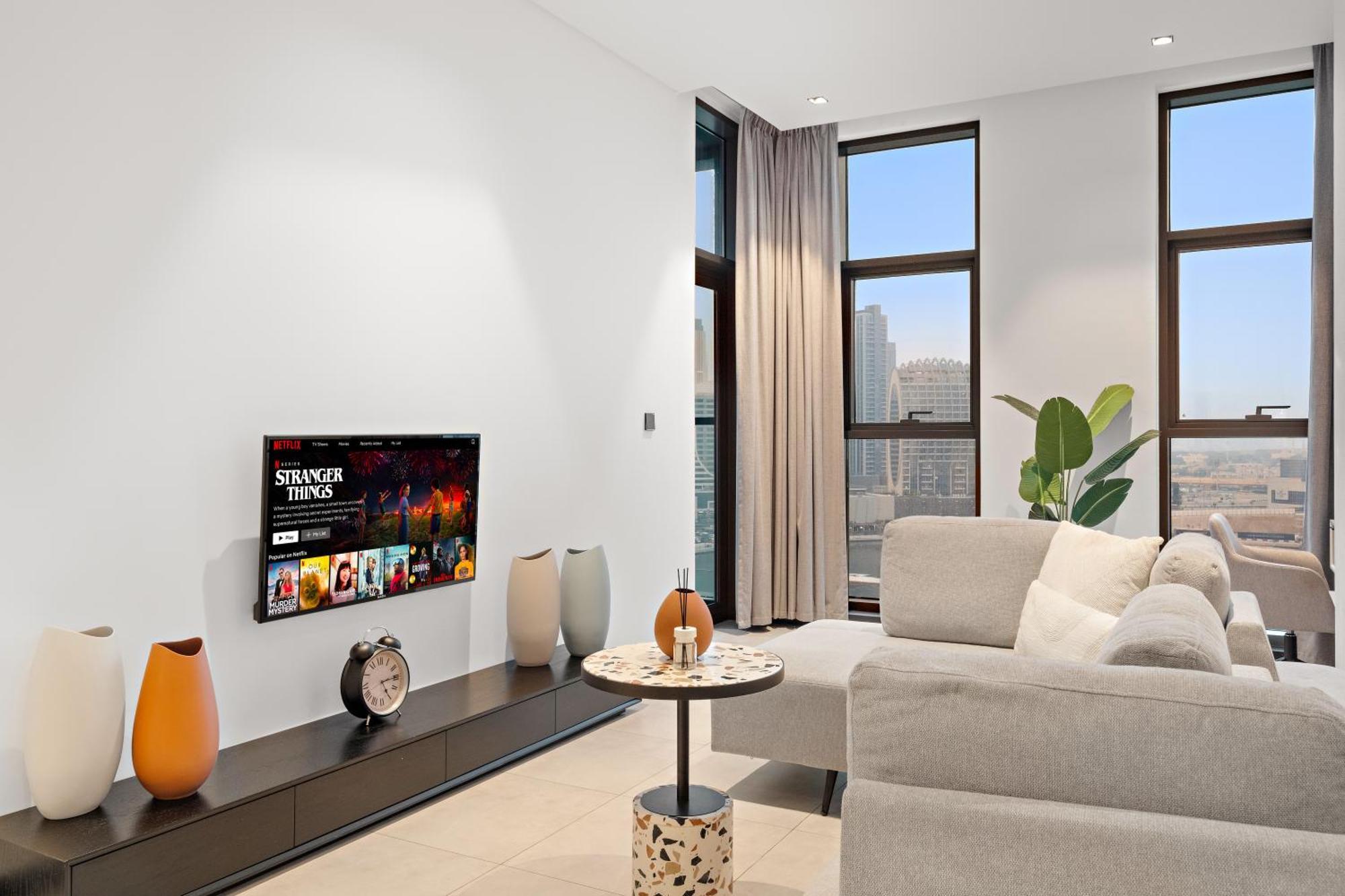 Cozy 1br In Business Bay With Canal Views Apartment Dubai