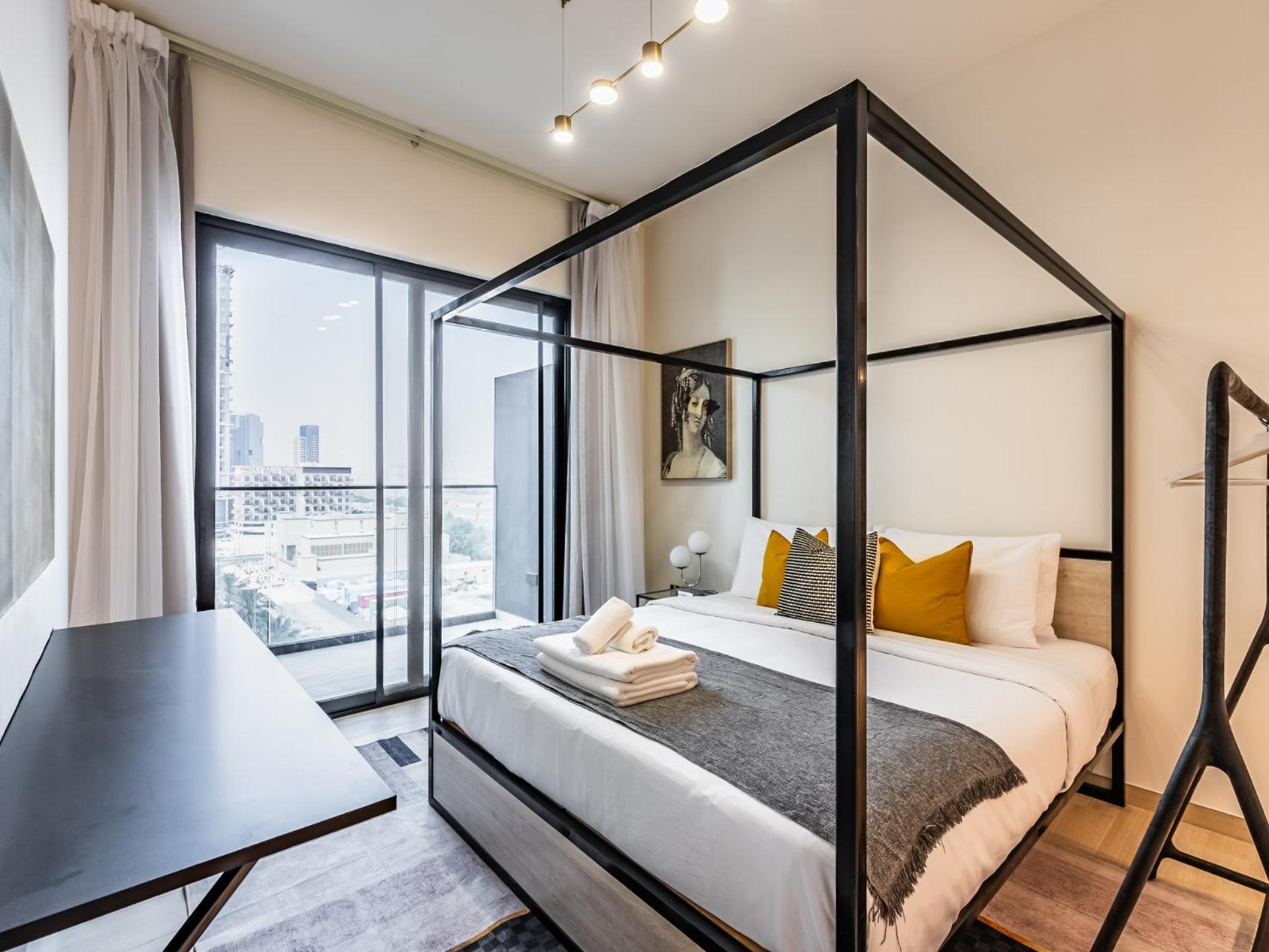 Modern Retreat In Unique Building In Jvc Apartment *