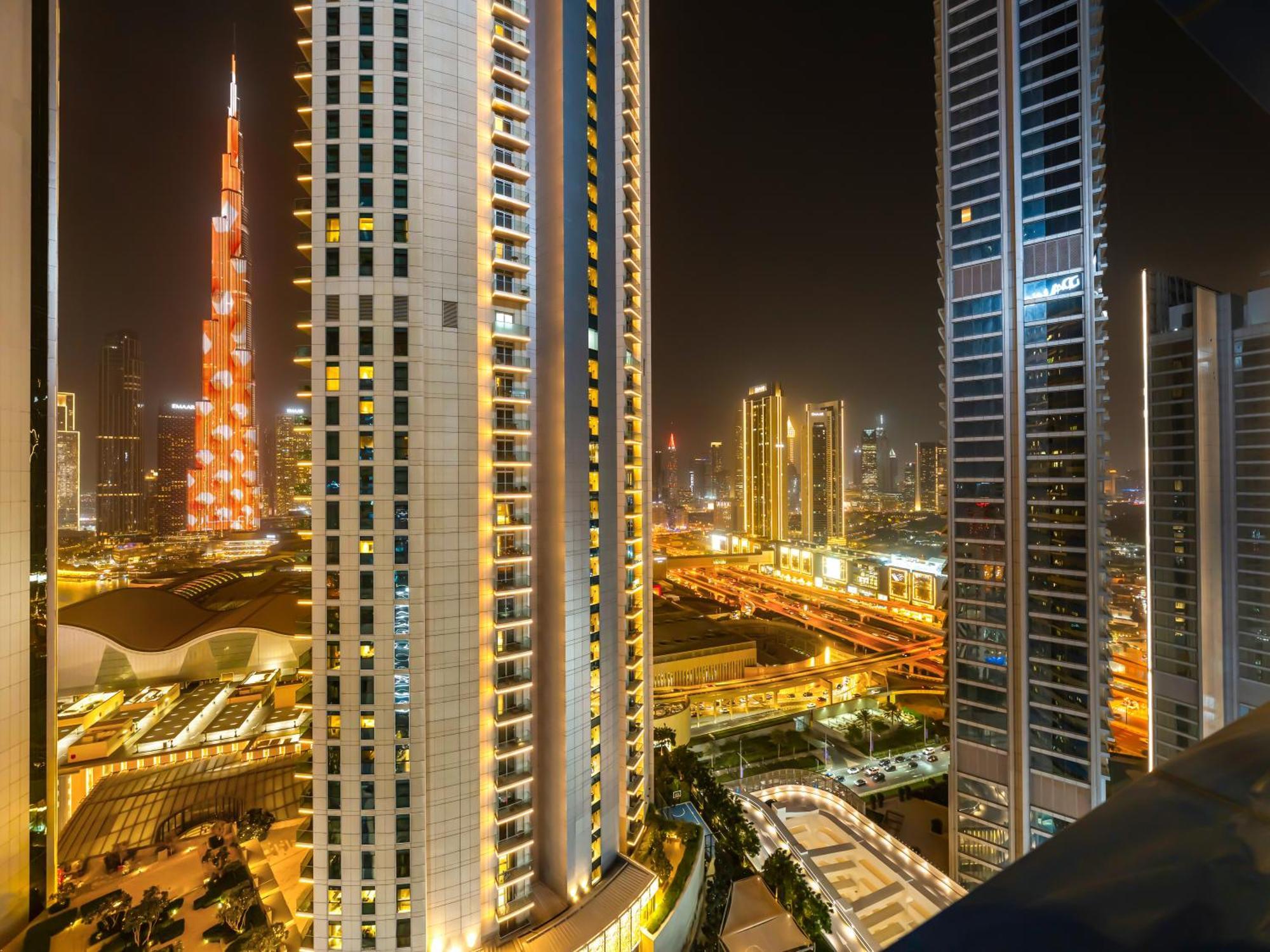 Luxury 1br Burj Khalifa Area Apartment Dubai
