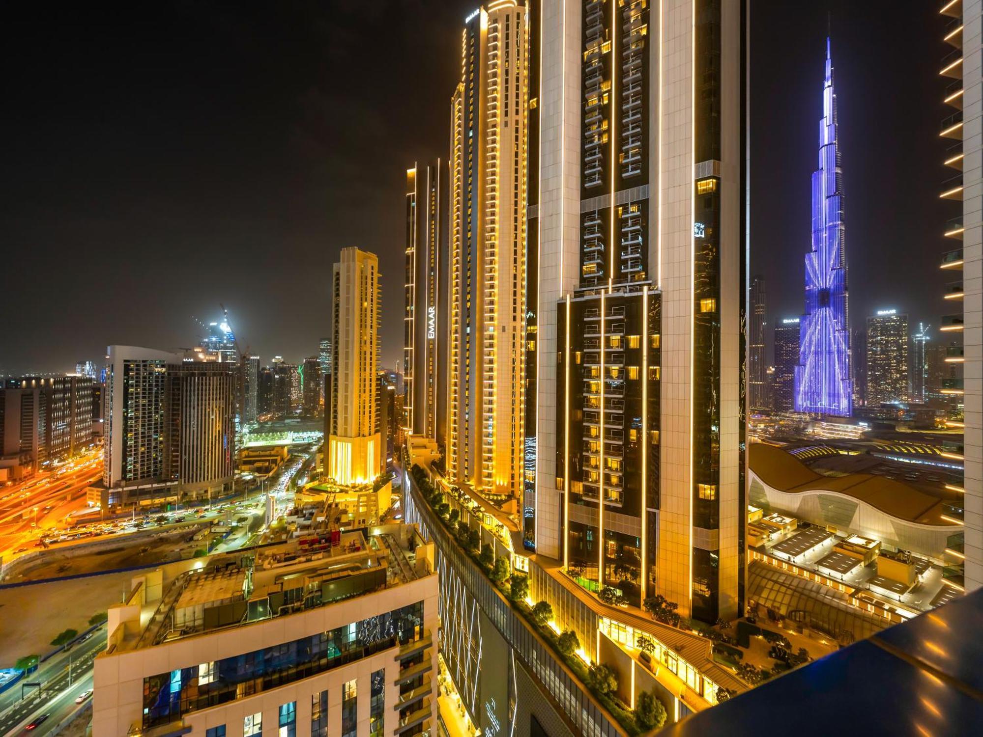 Luxury 1br Burj Khalifa Area