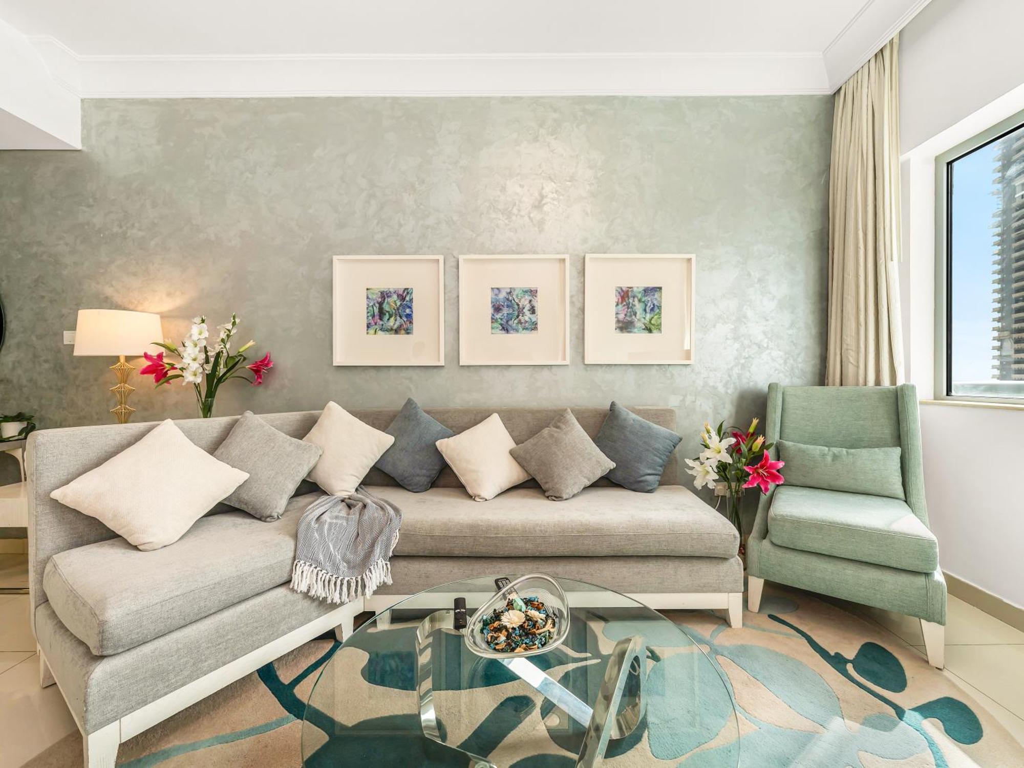 Luxury 1br Burj Khalifa Area