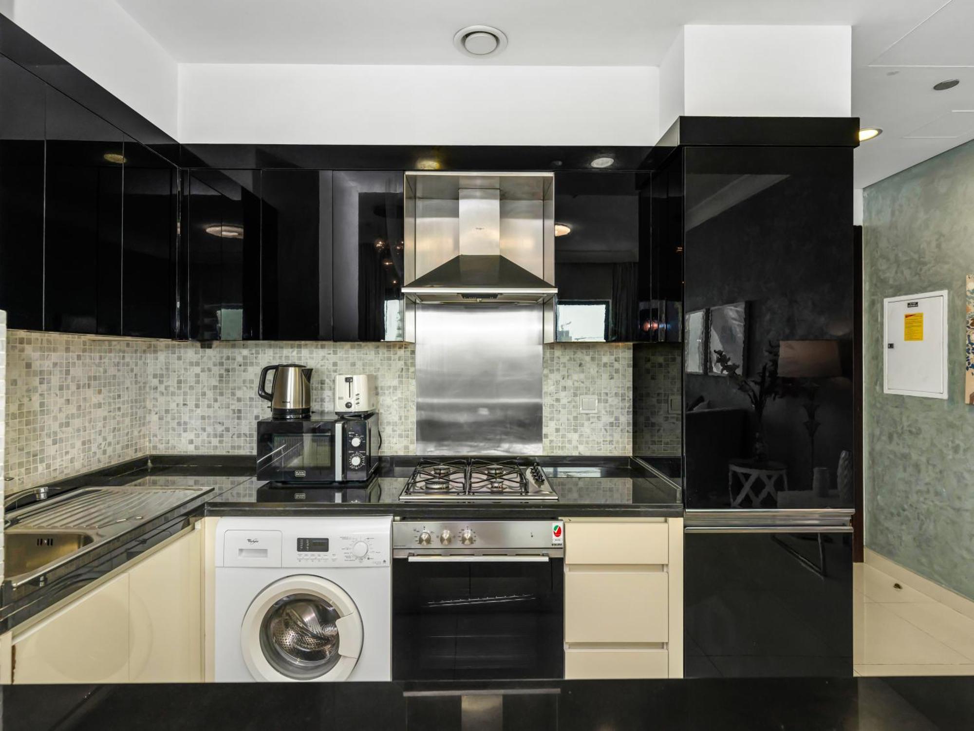 Luxury 1br Burj Khalifa Area Dubai