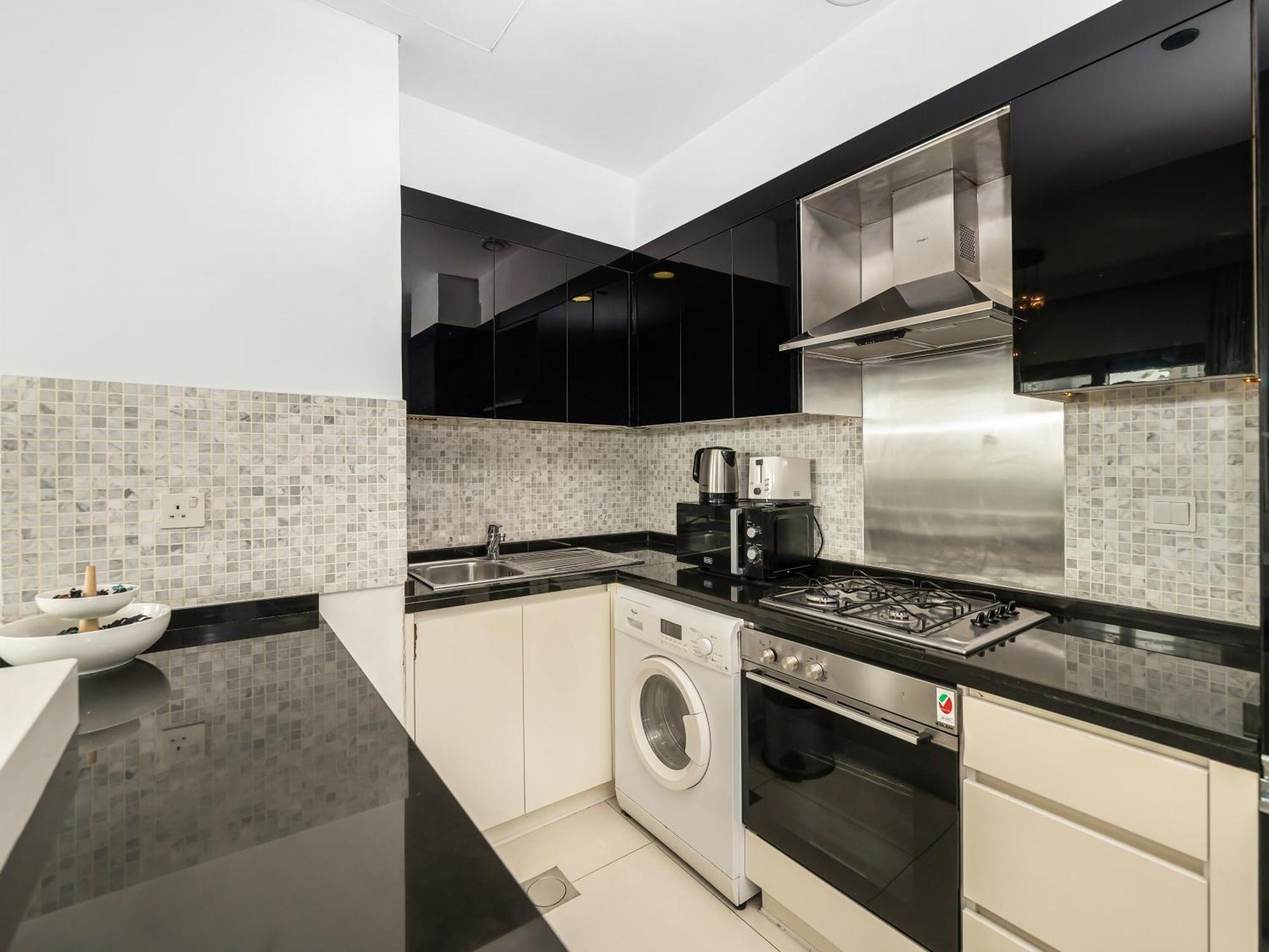 Apartment Luxury 1br Burj Khalifa Area Dubai