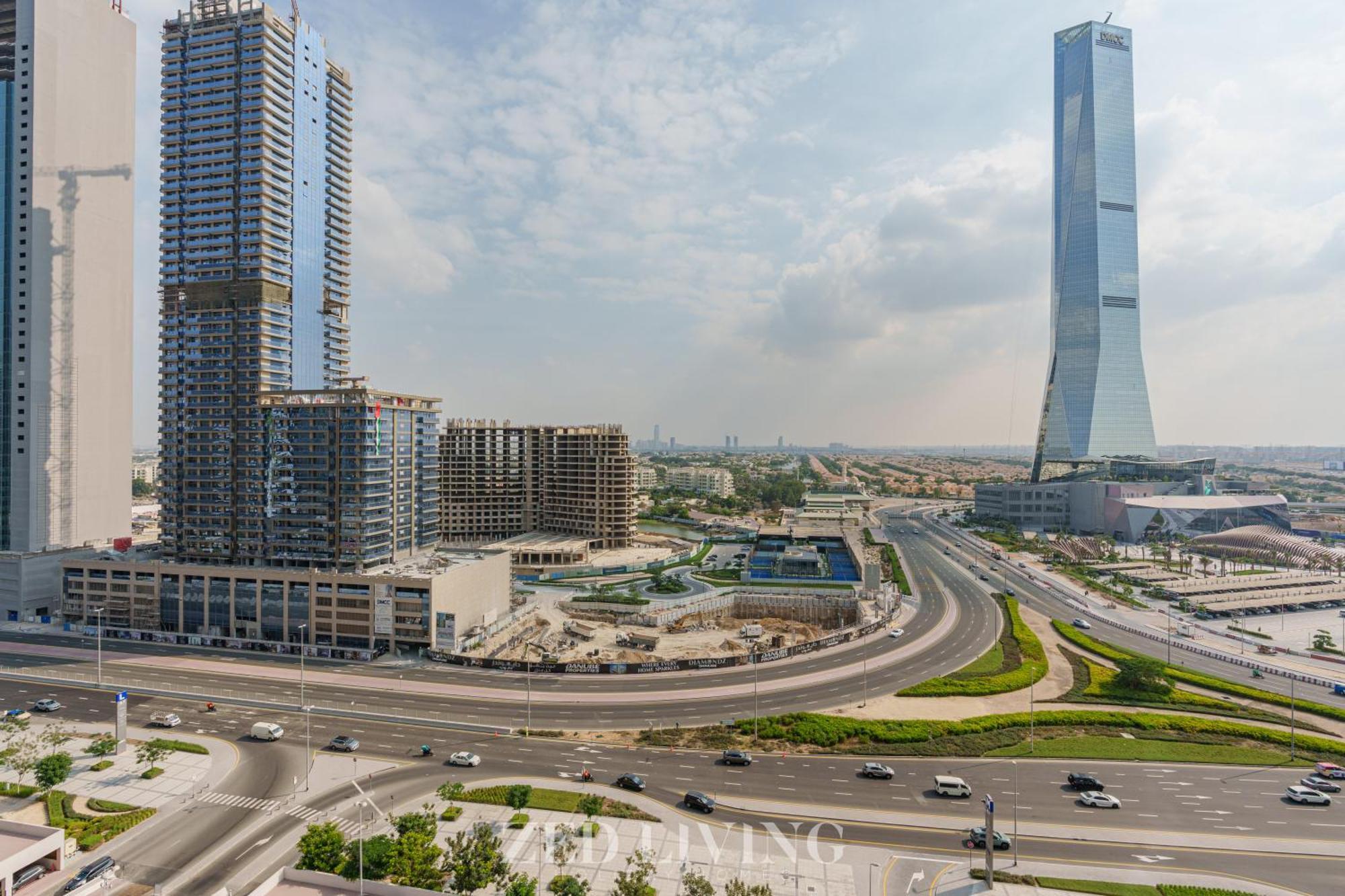 Me Do Re - Luxury Living 1 Bedroom With Panoramic View - Zed Living Apartment