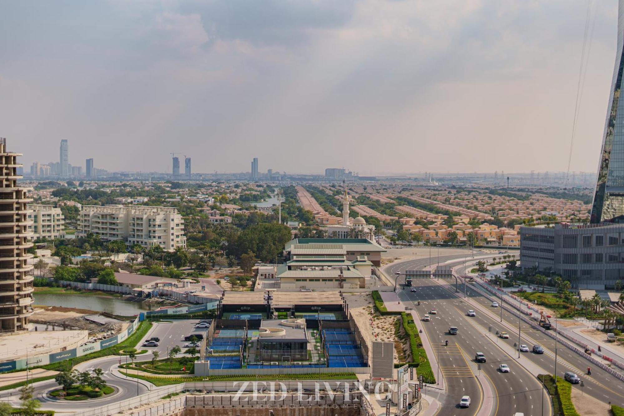 Me Do Re - Luxury Living 1 Bedroom With Panoramic View - Zed Living Apartment