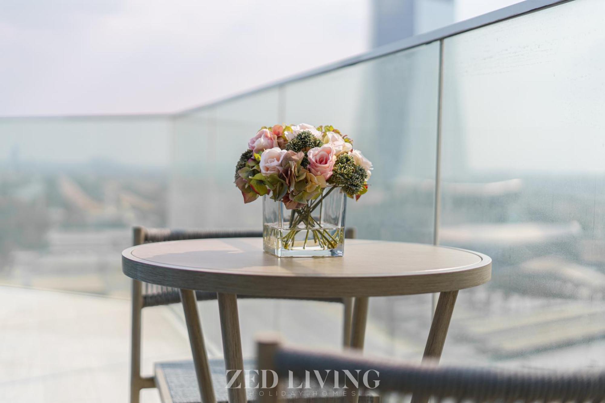 Me Do Re - Luxury Living 1 Bedroom With Panoramic View - Zed Living Apartment