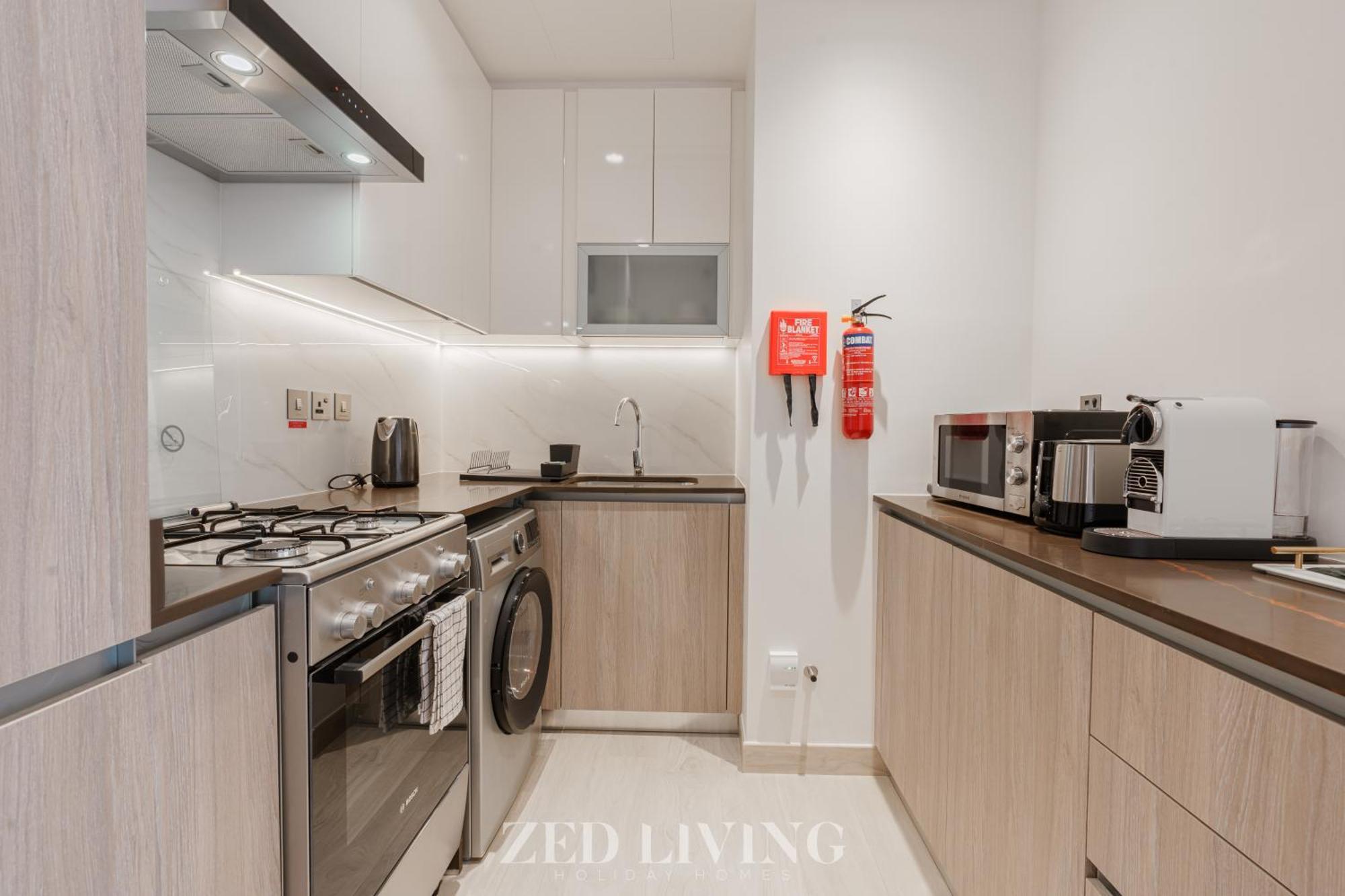 Me Do Re - Luxury Living 1 Bedroom With Panoramic View - Zed Living Apartment *
